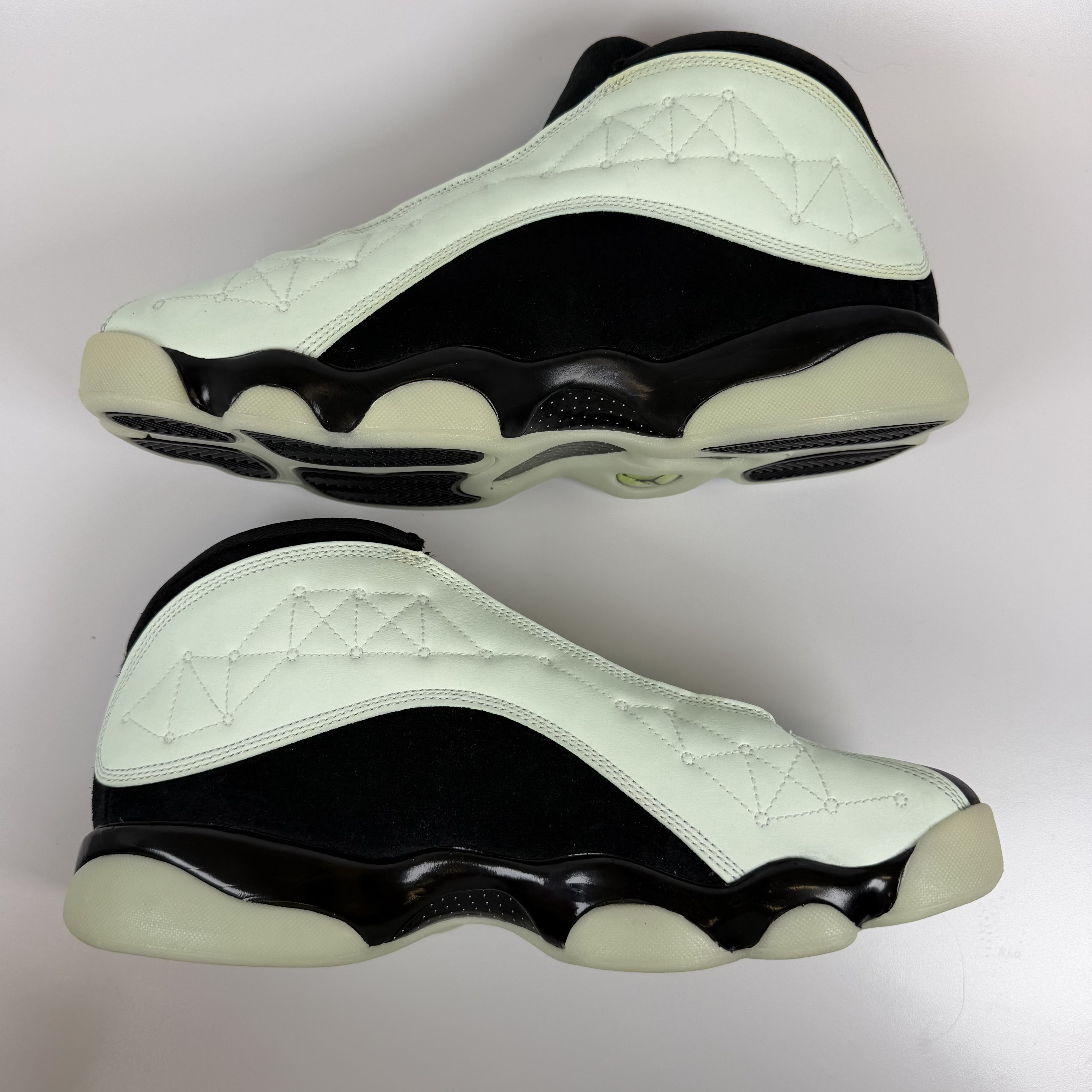 SP2299 Jordan 13 Retro Low Singles' Day (2021)