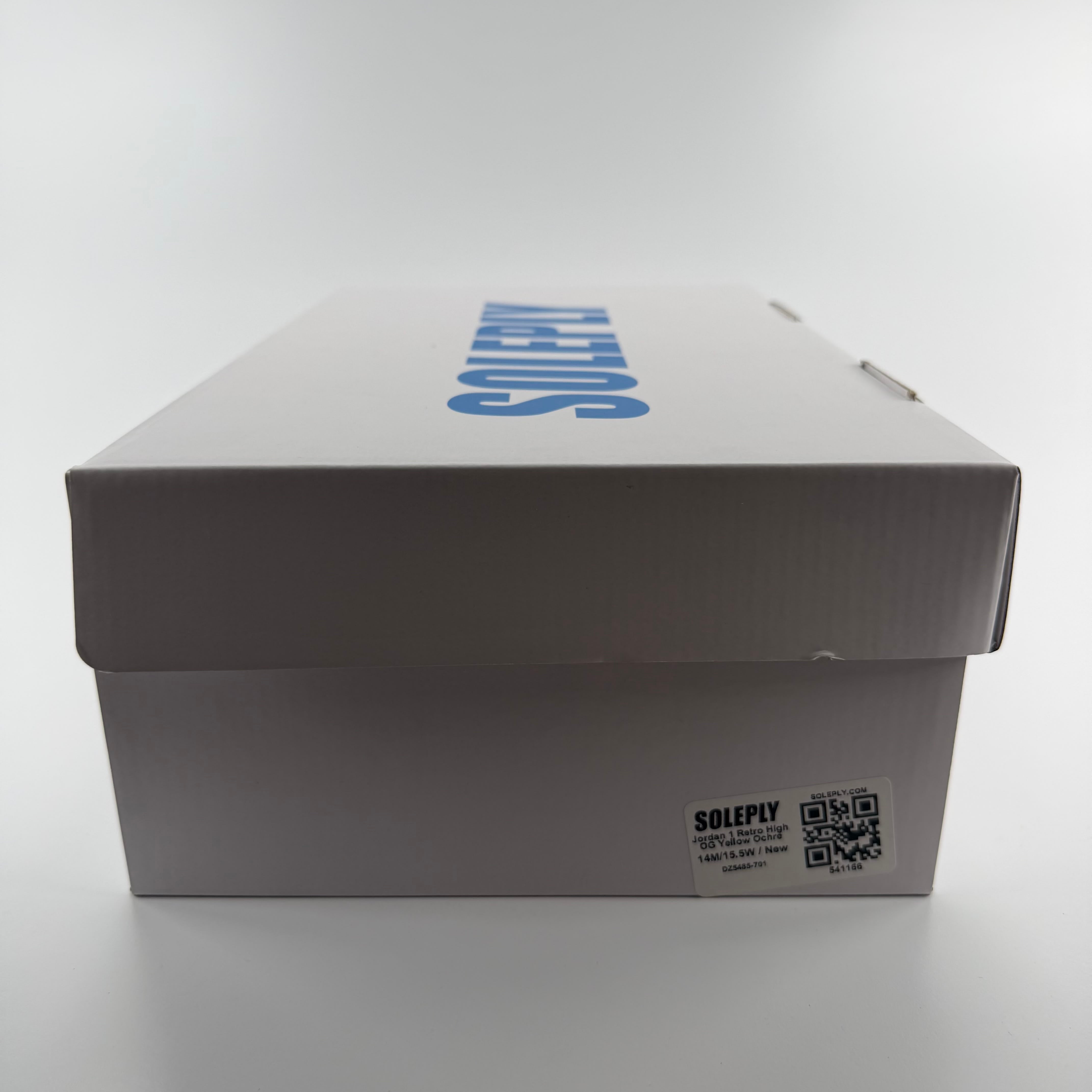 541166 Jordan 1 Retro High OG Yellow Ochre