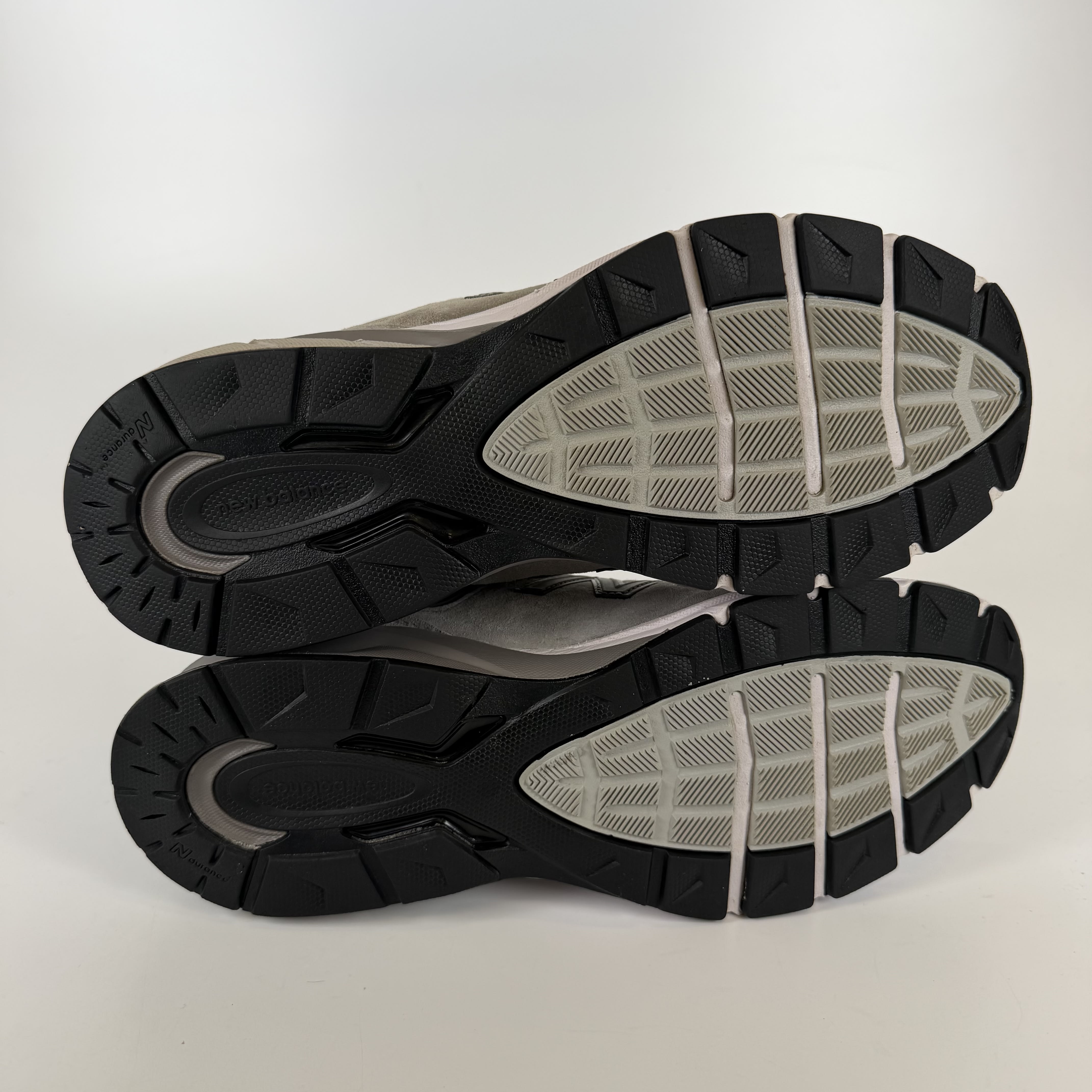 SP2867 990v5 Made In USA Grey