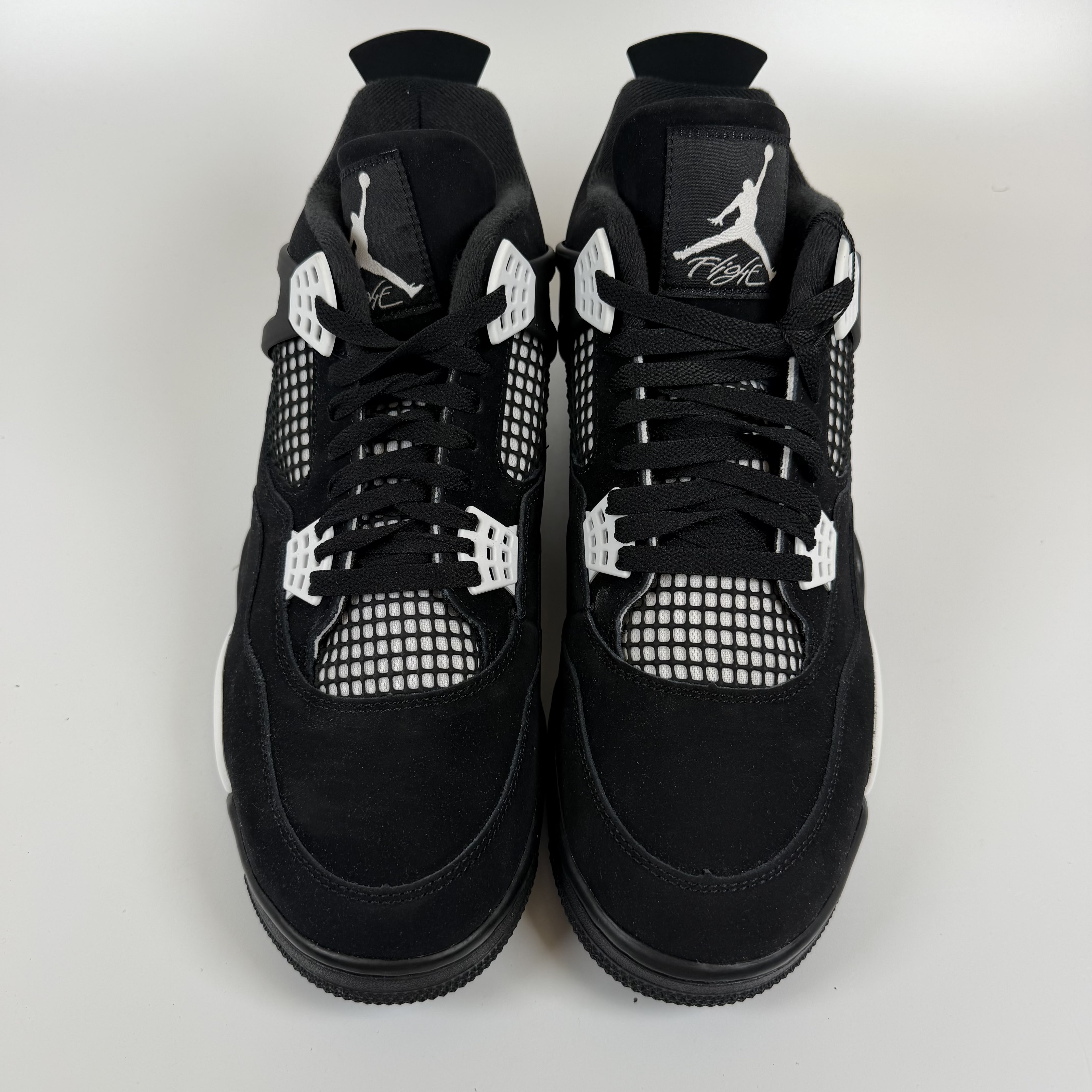 323568 Jordan 4 Retro White Thunder
