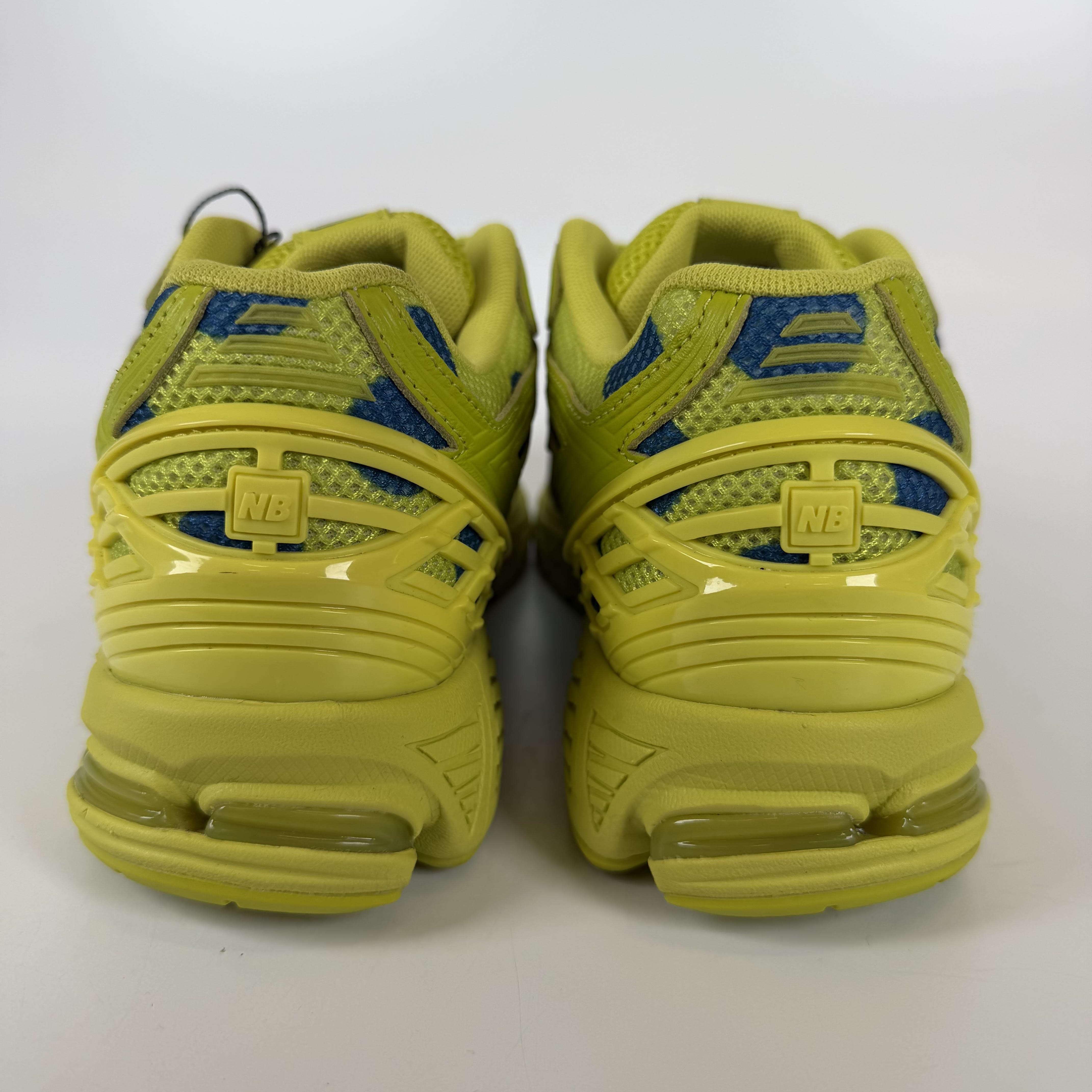 SP2866 New Balance 1906R Polka Dot Tea Tree Blue