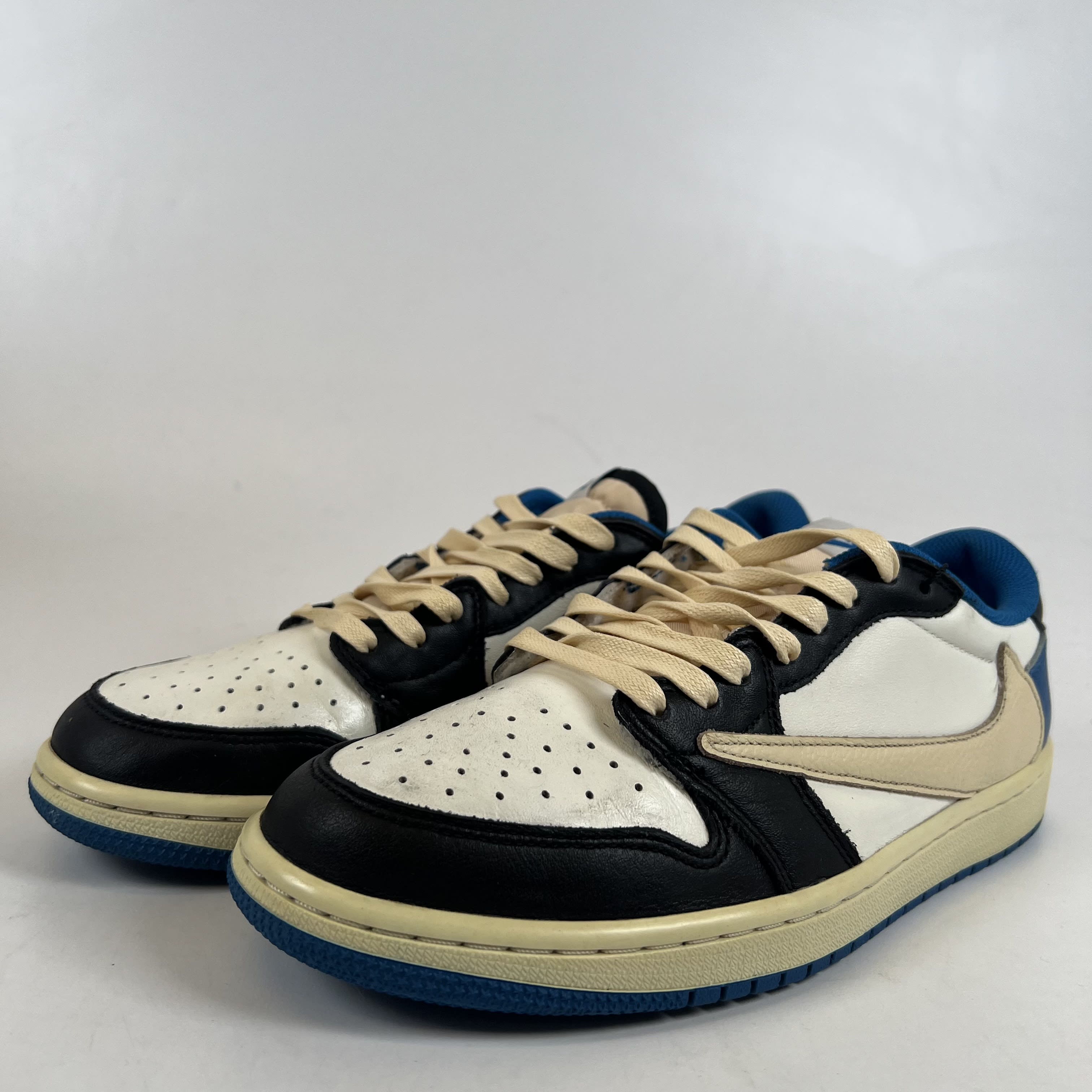 SP11514 Jordan 1 Retro Low OG SP Fragment x Travis Scott