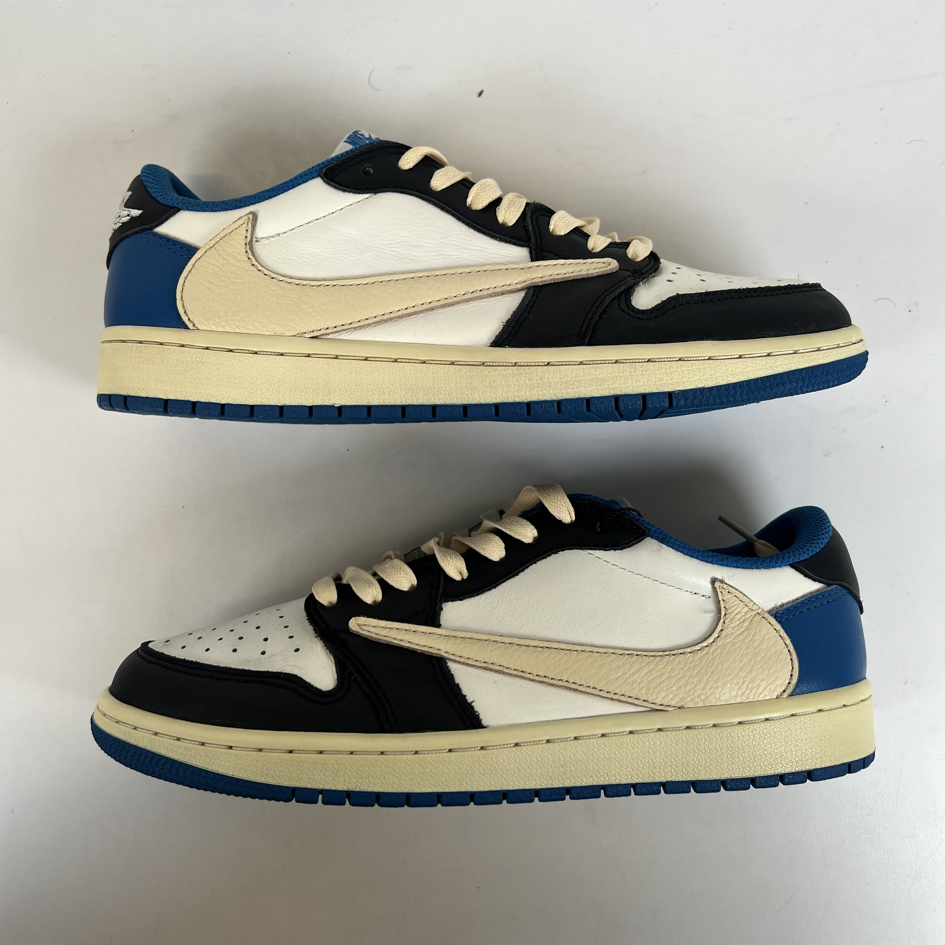 SP11514 Jordan 1 Retro Low OG SP Fragment x Travis Scott