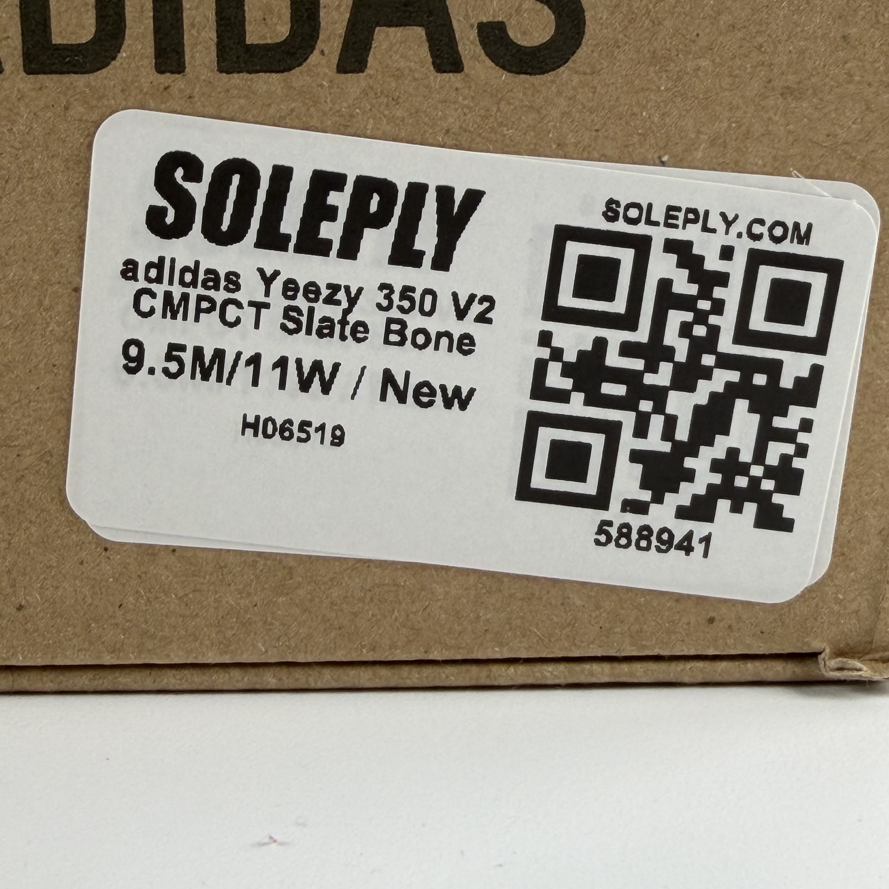 588941 adidas Yeezy 350 V2 CMPCT Slate Bone