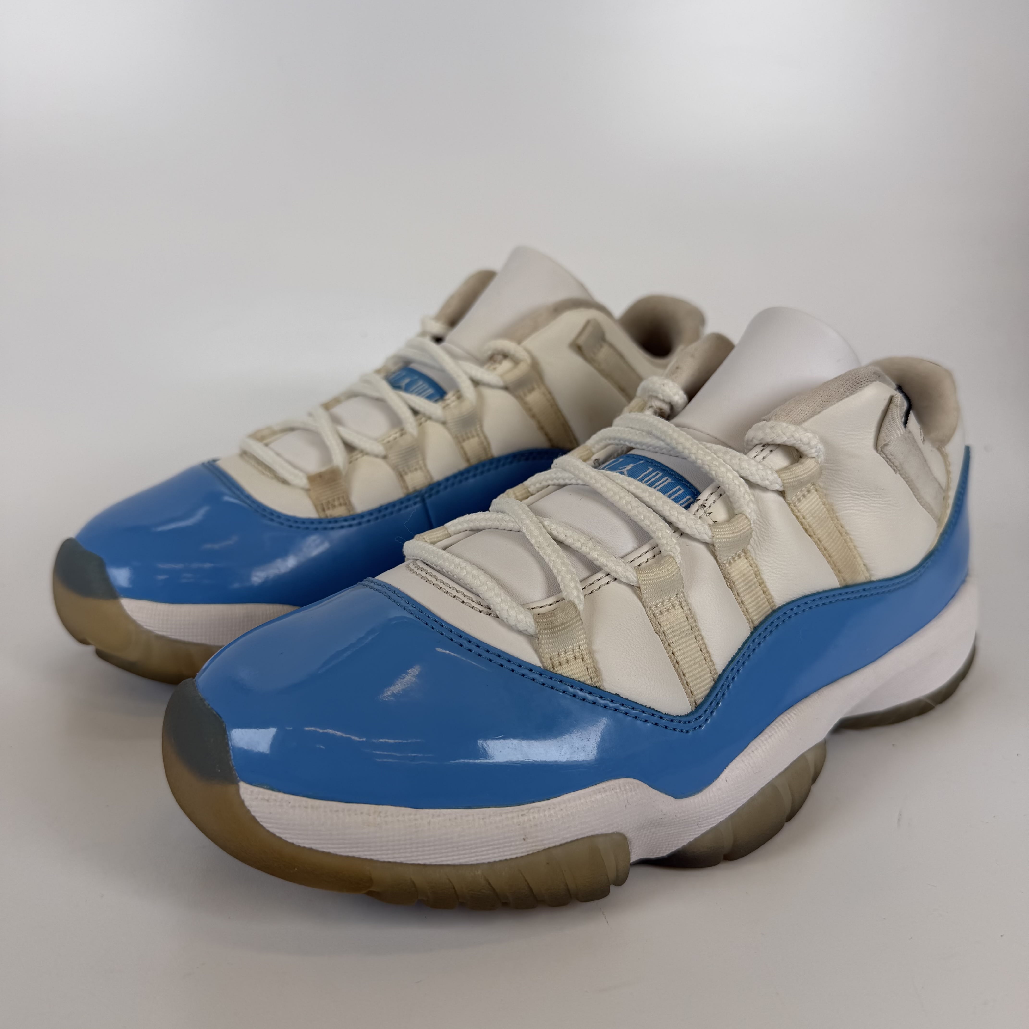 SP2606 Air Jordan 11 Retro Low "UNC"
