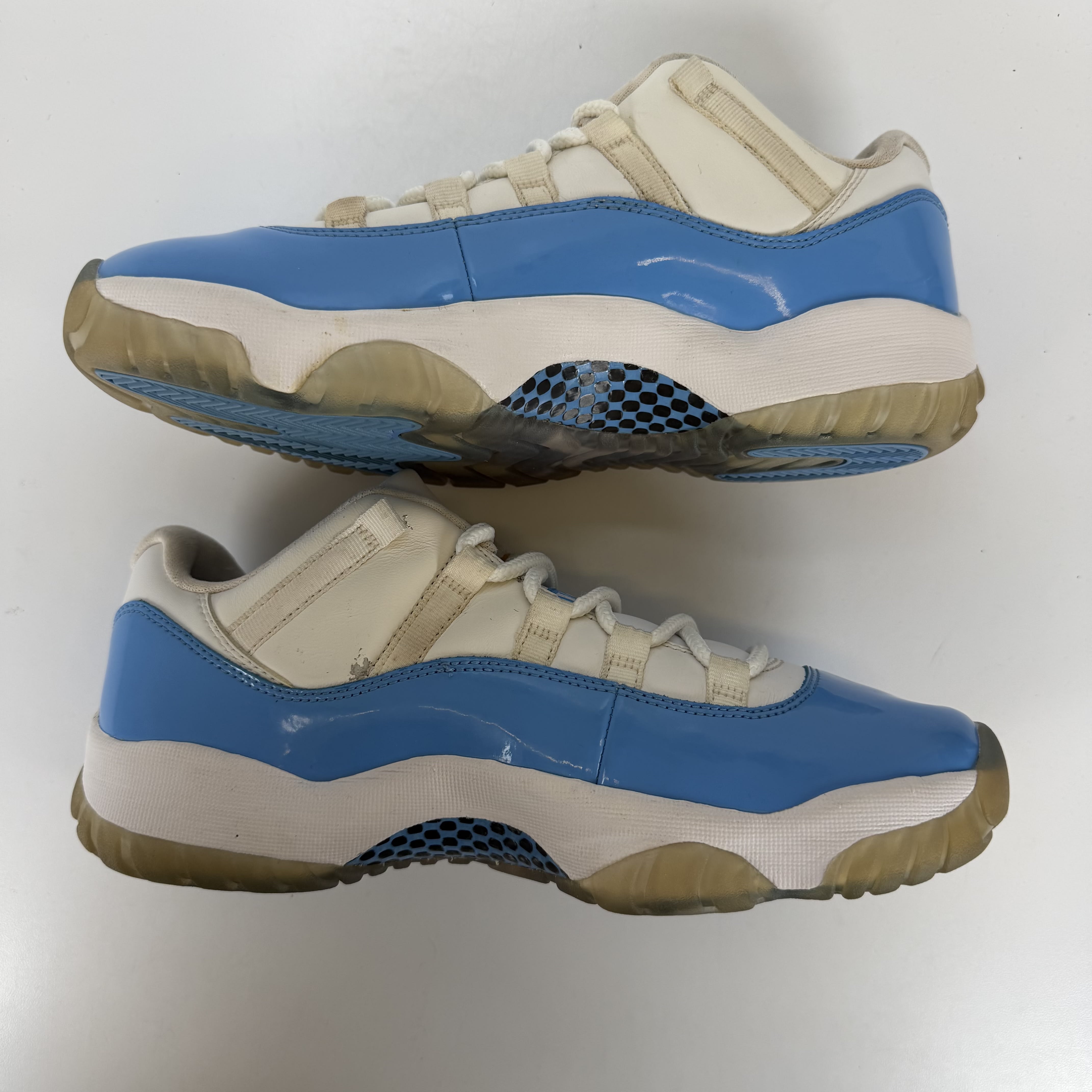 SP2606 Air Jordan 11 Retro Low "UNC"