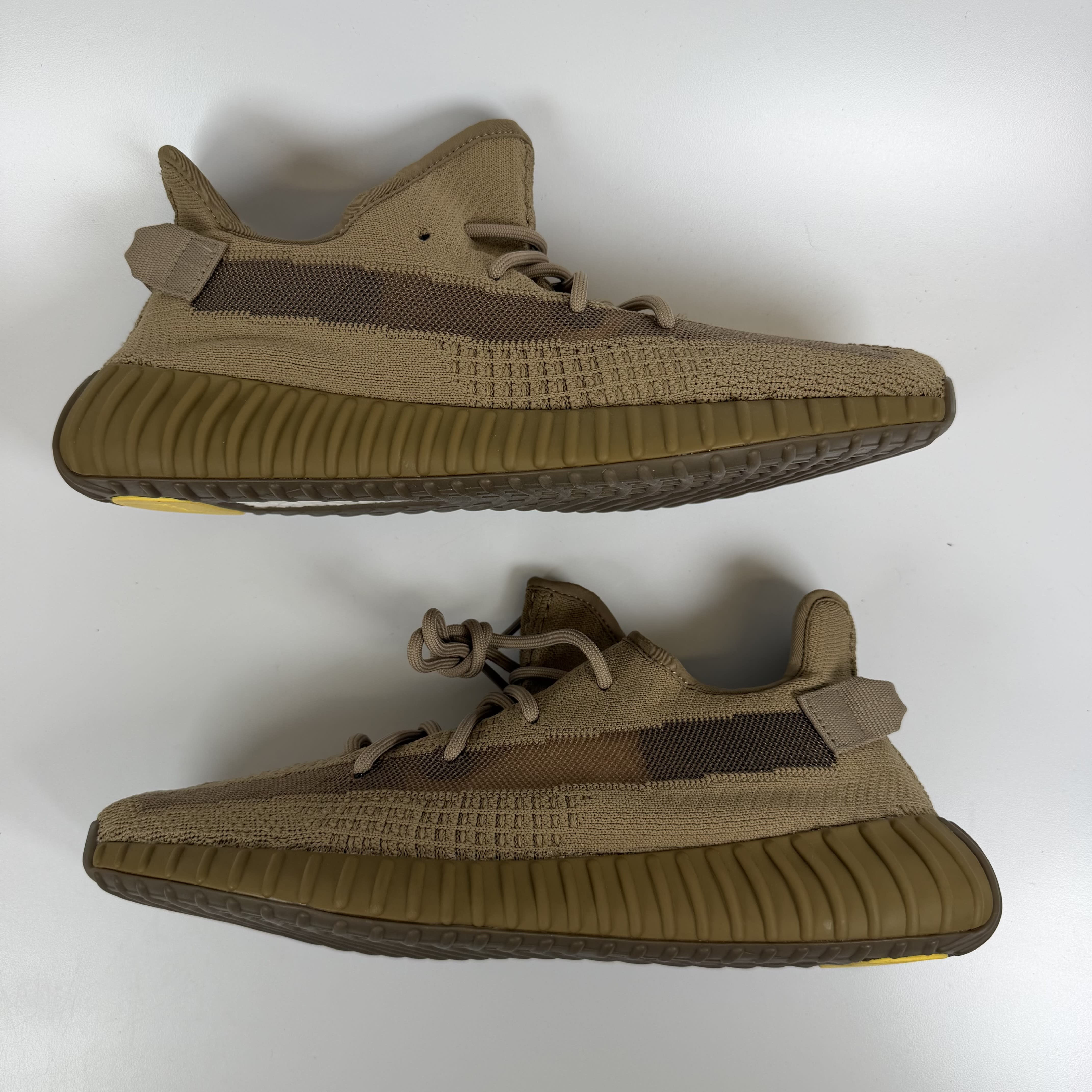 756781 adidas Yeezy Boost 350 V2 Earth