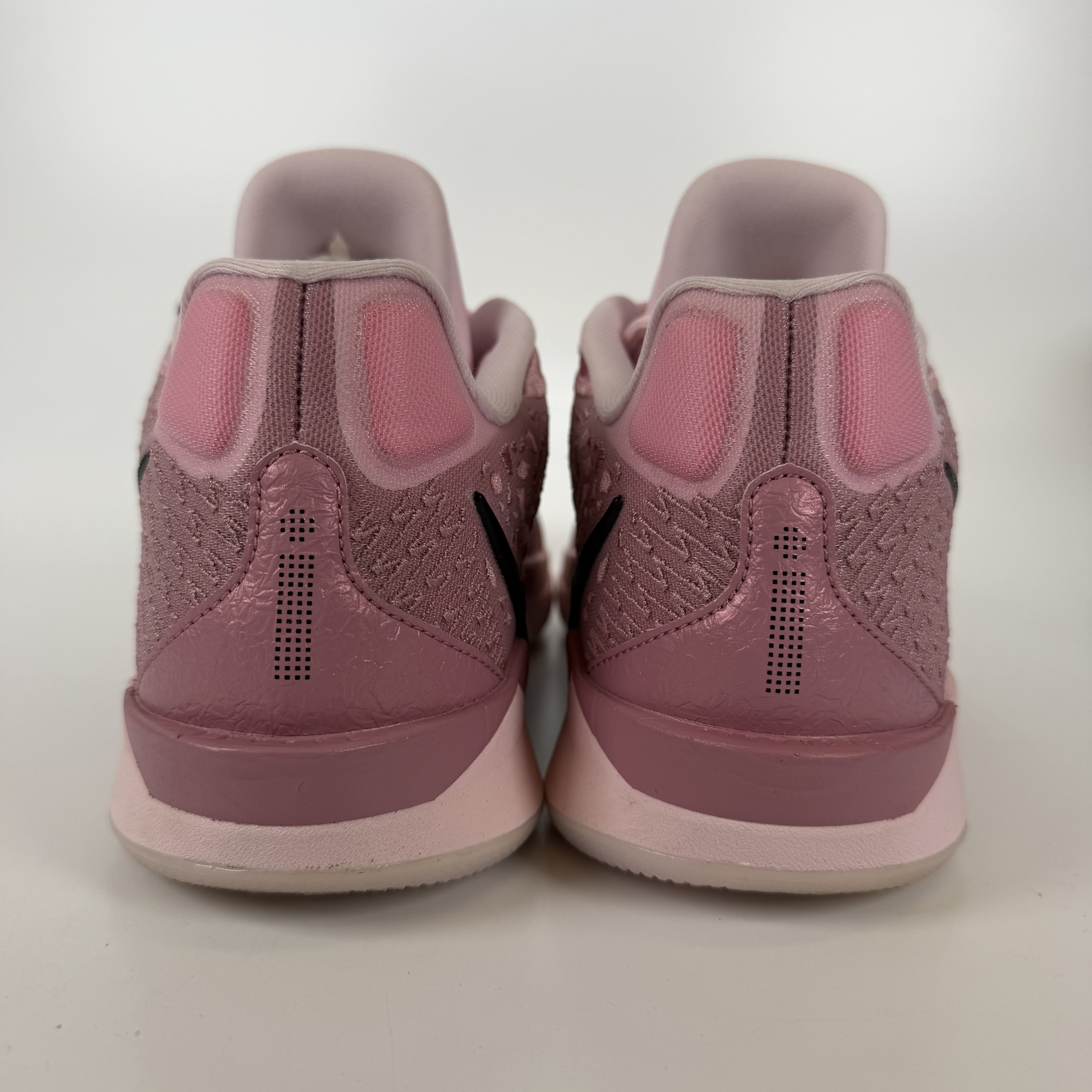 SP2872 Nike Sabrina 2 Pink Foam (Women's)