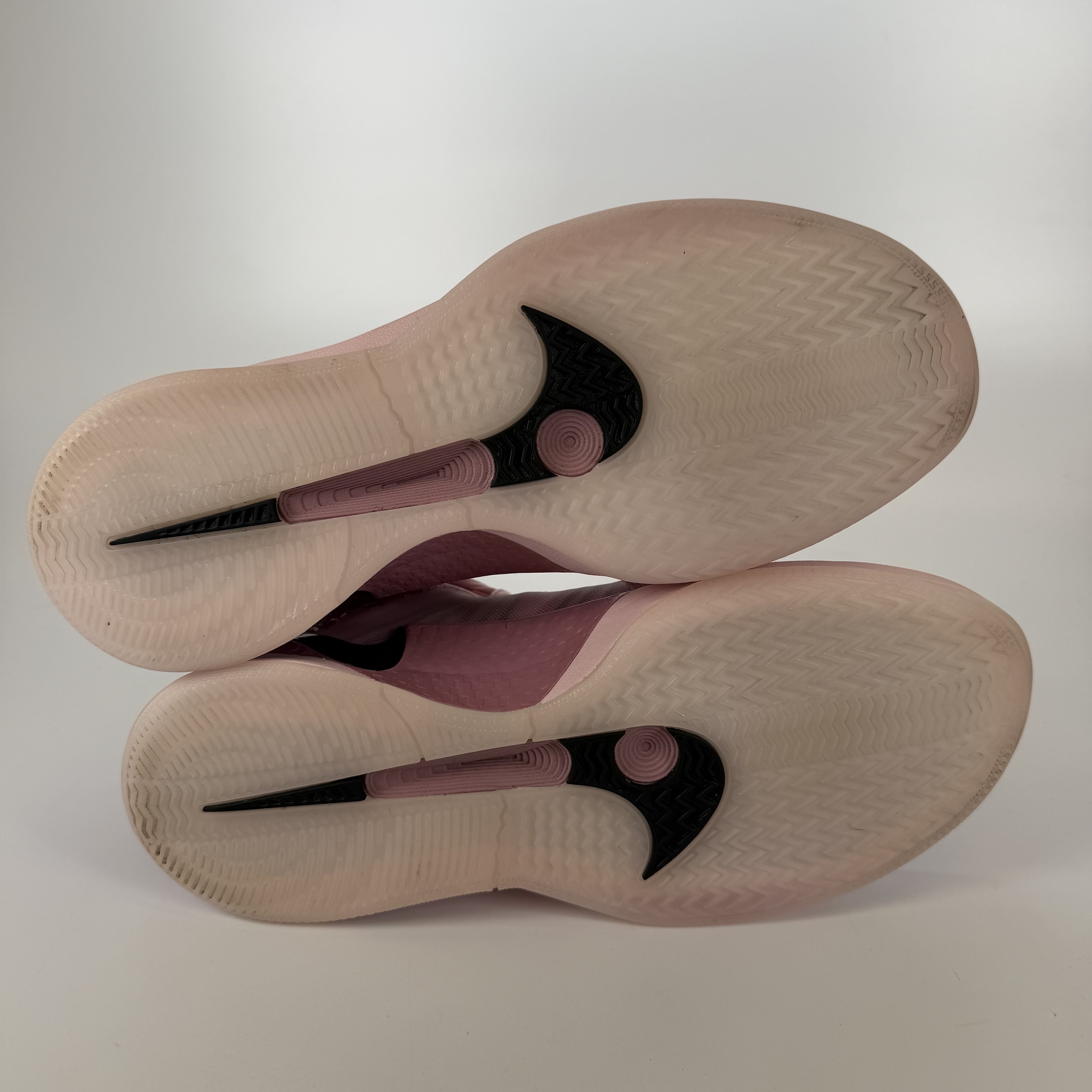 SP2872 Nike Sabrina 2 Pink Foam (Women's)