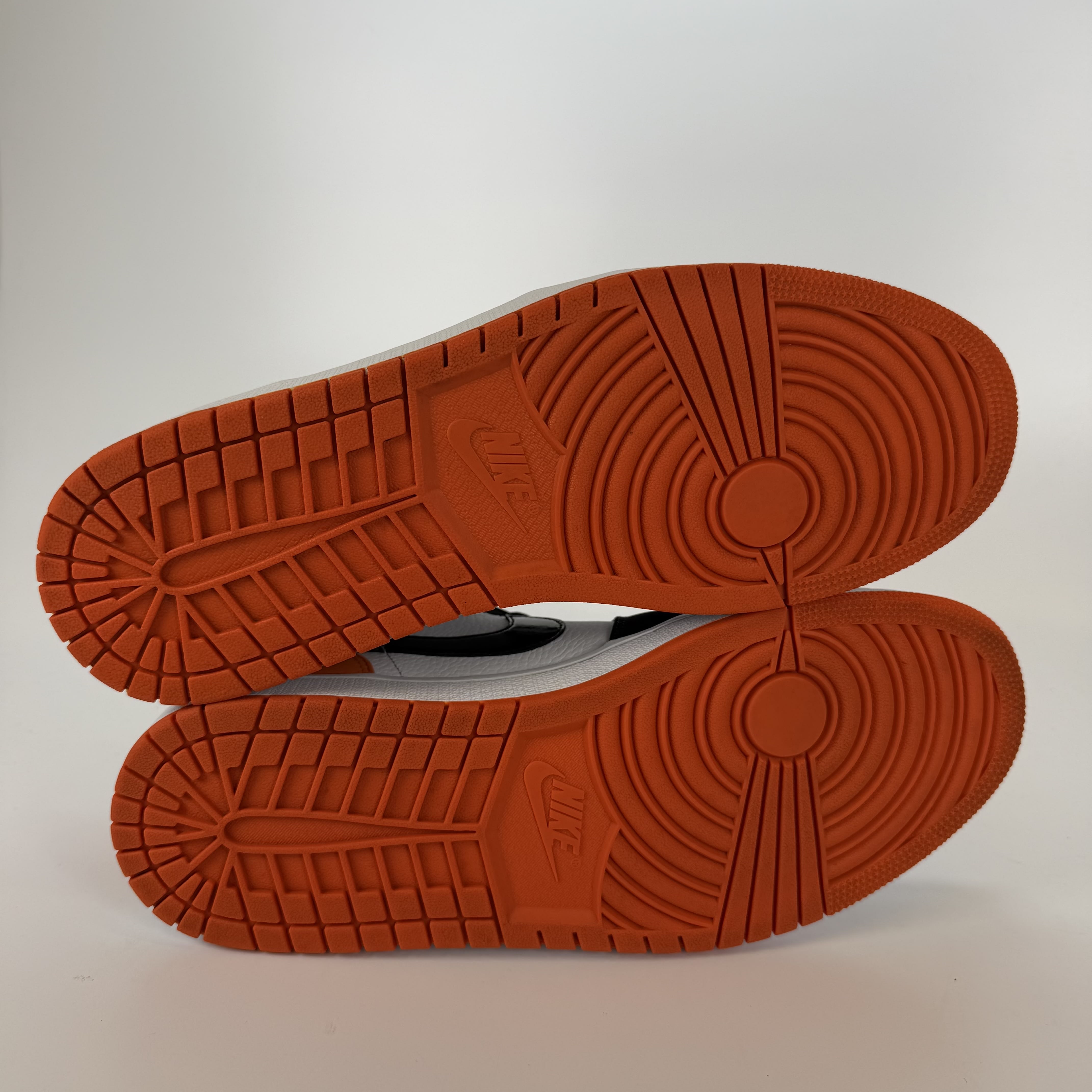 SP2890 Jordan 1 Low Shattered Backboard