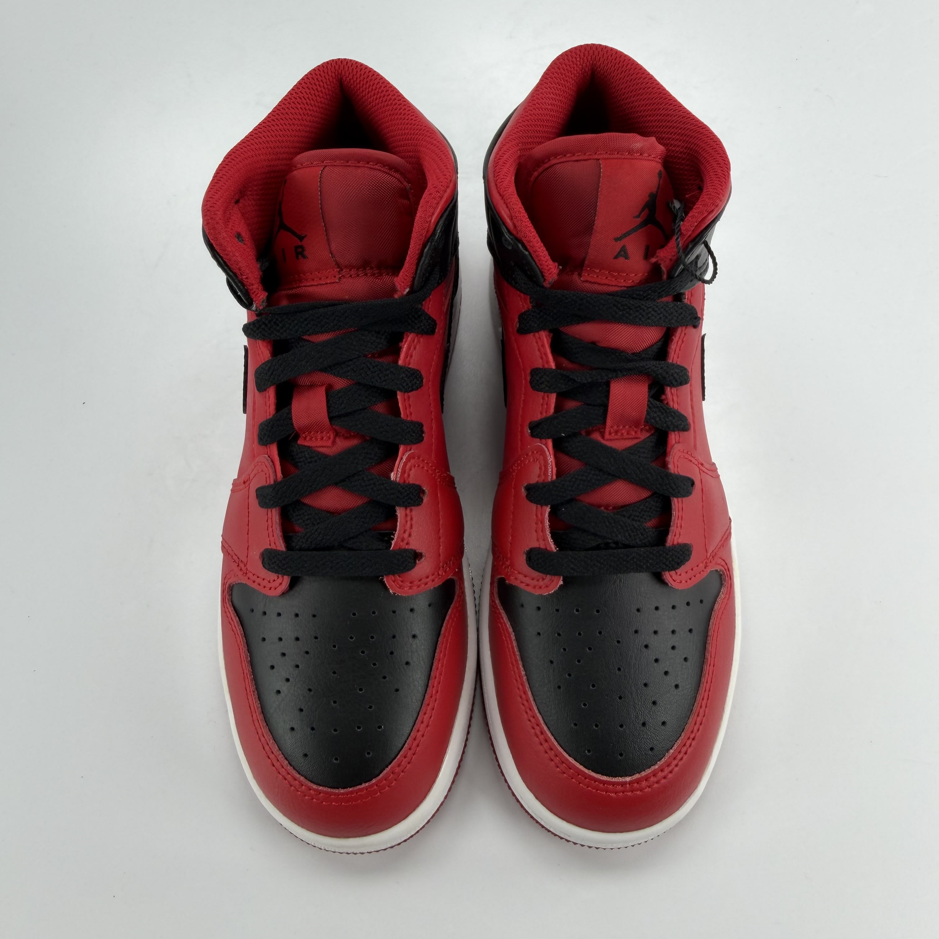 587723 Air Jordan 1 Mid GS 'Reverse Bred'