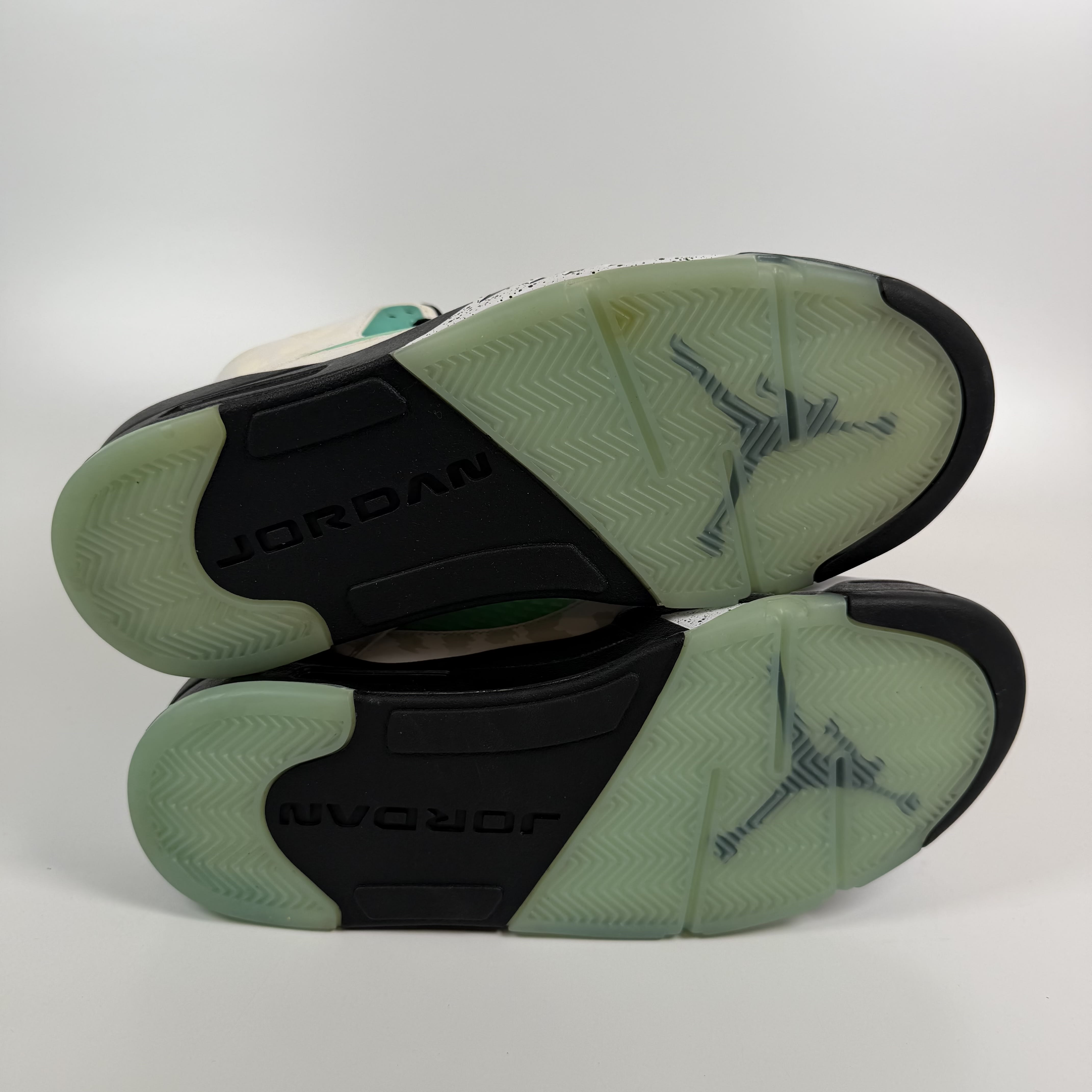 529793 Jordan 5 Retro Island Green