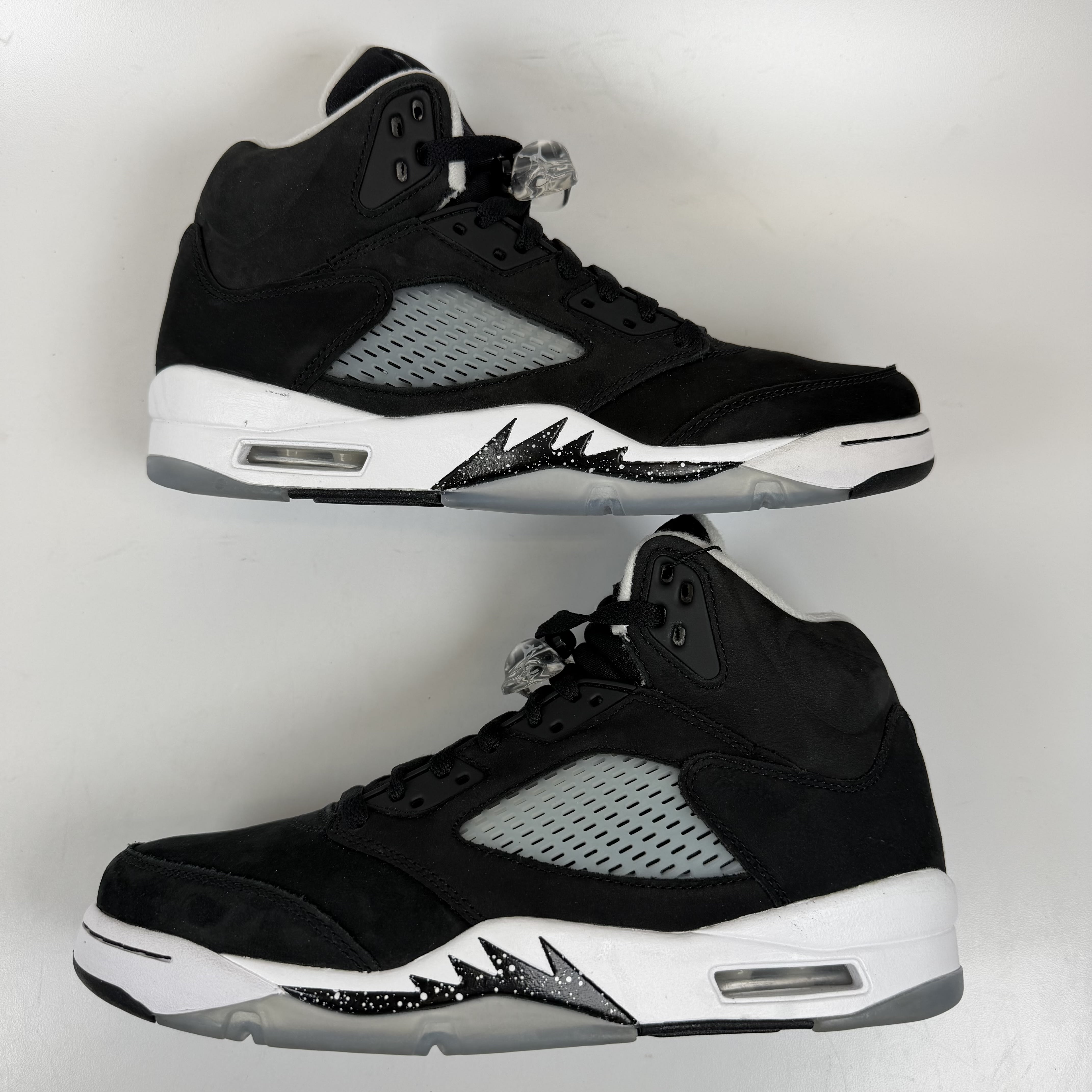 [SP13654] Jordan 5 Retro Moonlight (2021)