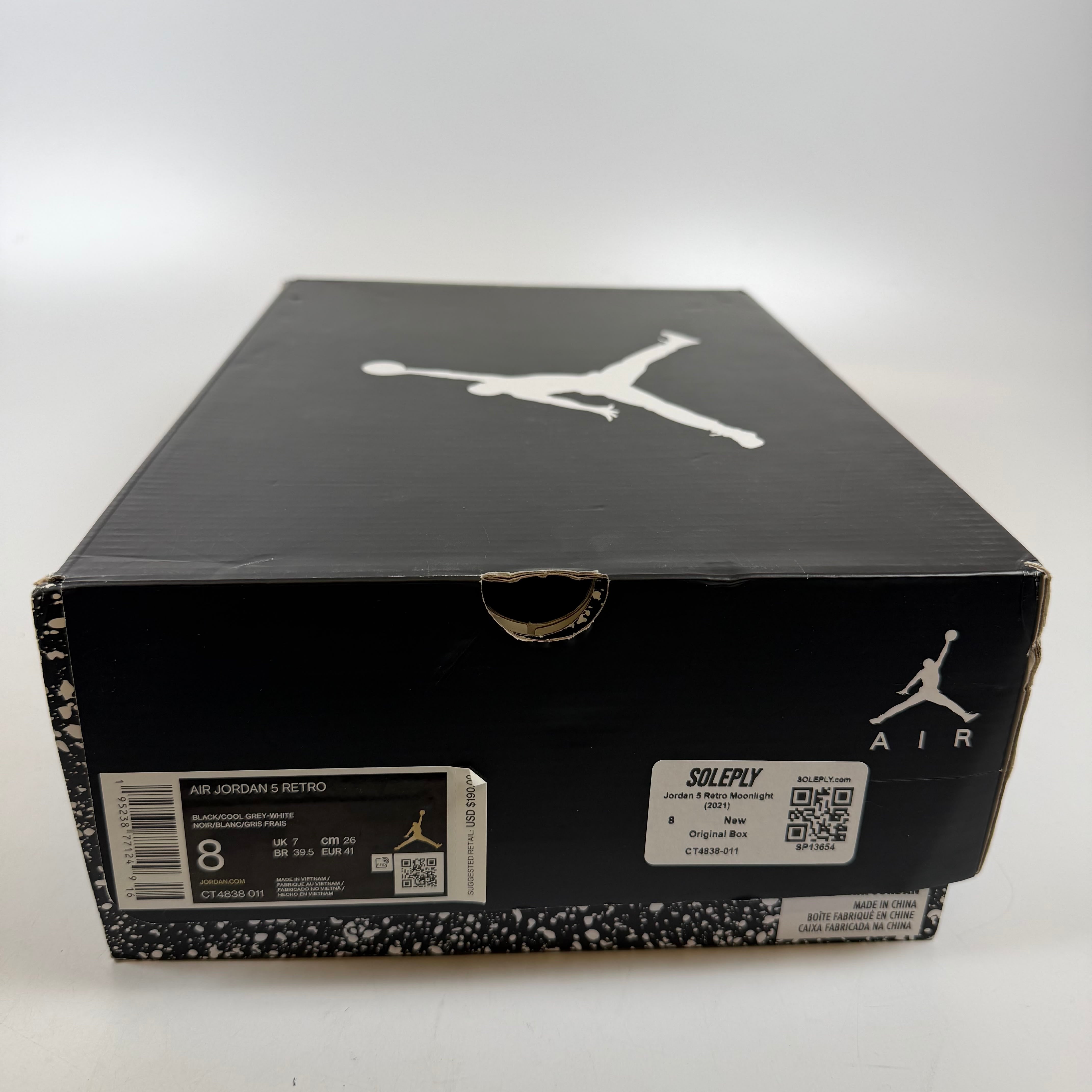SP13654 Jordan 5 Retro Moonlight (2021)