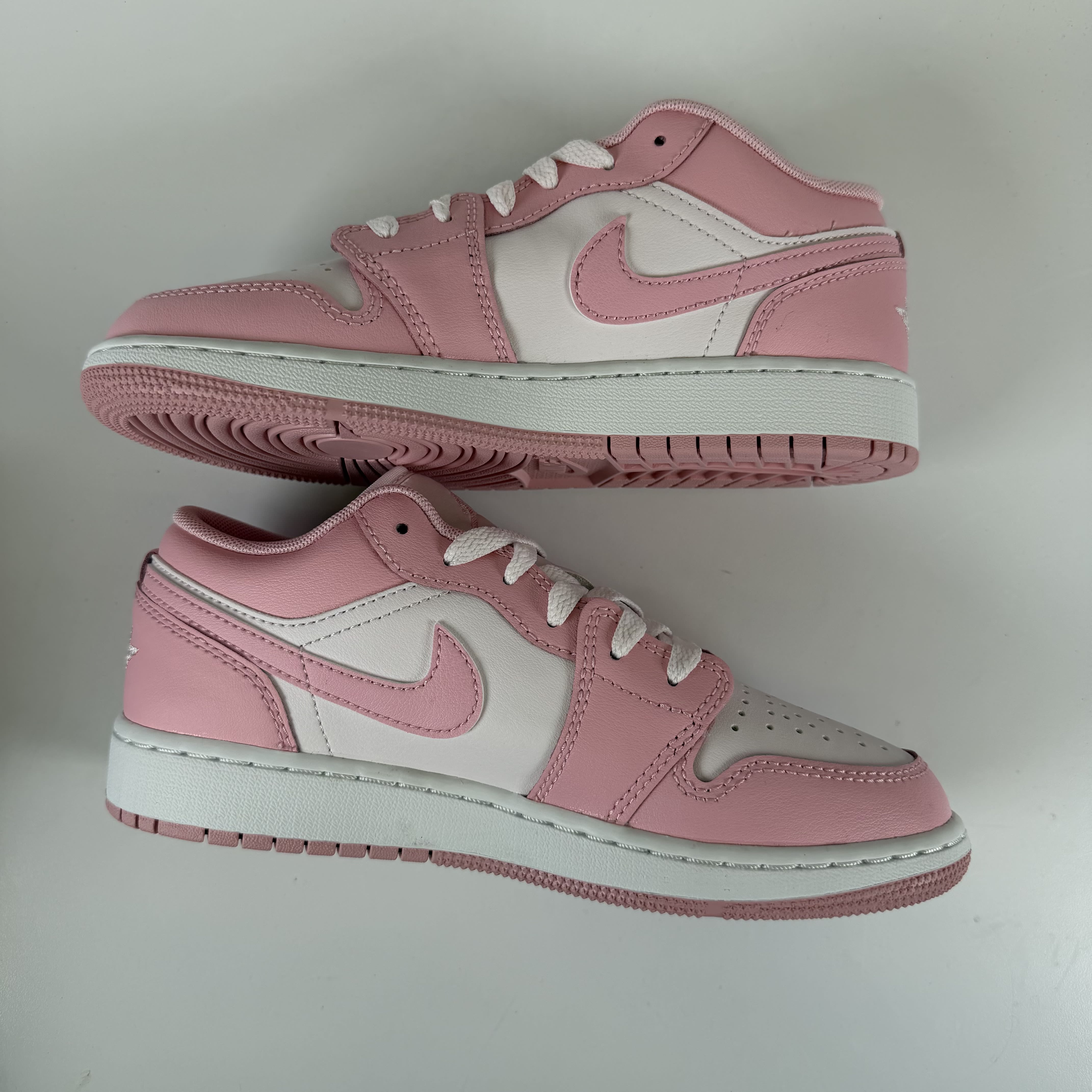 SP6237 Jordan 1 Low Medium Soft Pink White (GS)