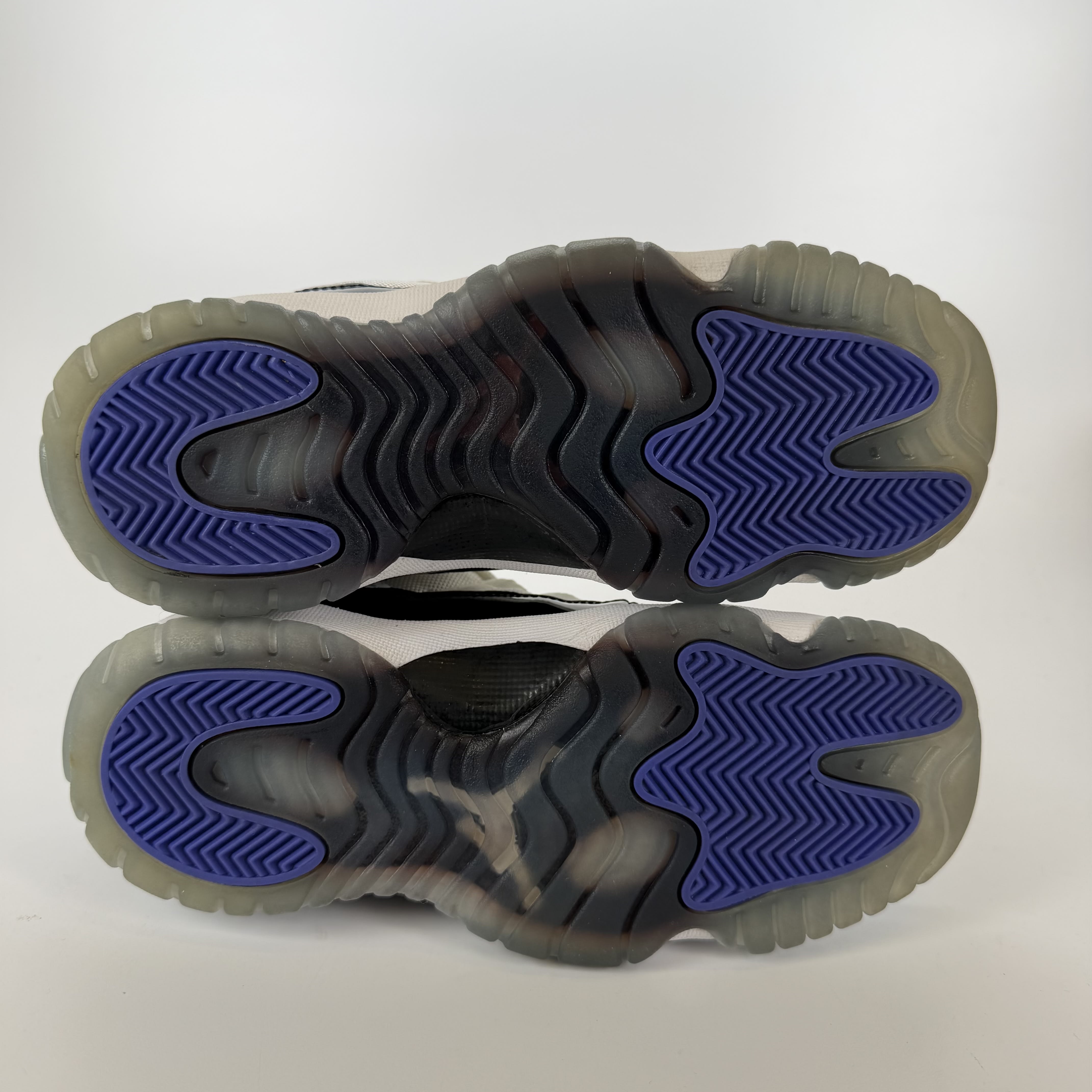SP2842 Jordan 11 Retro Low Concord (GS)