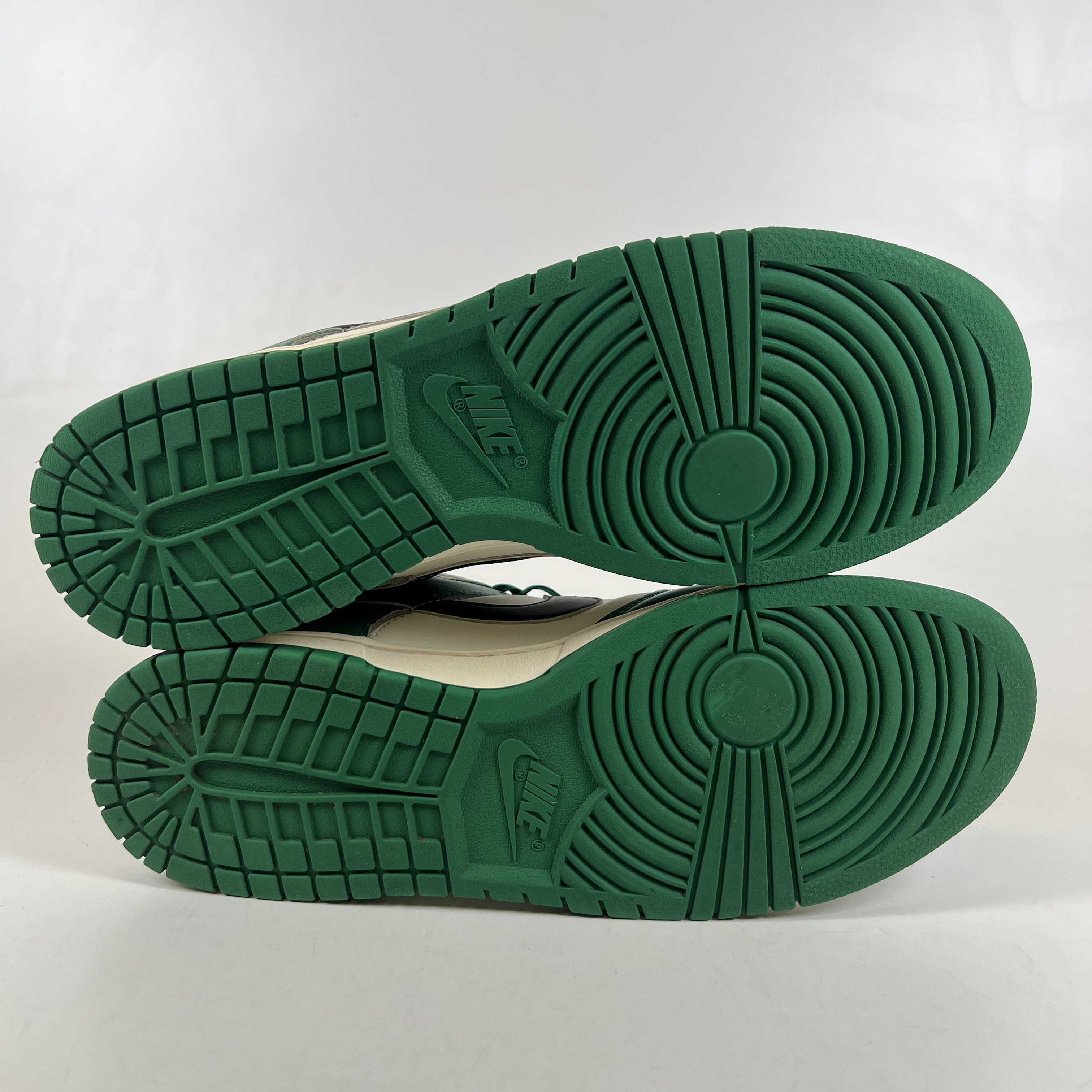 SP9596 Nike Dunk Low SE Lottery Pack Malachite Green
