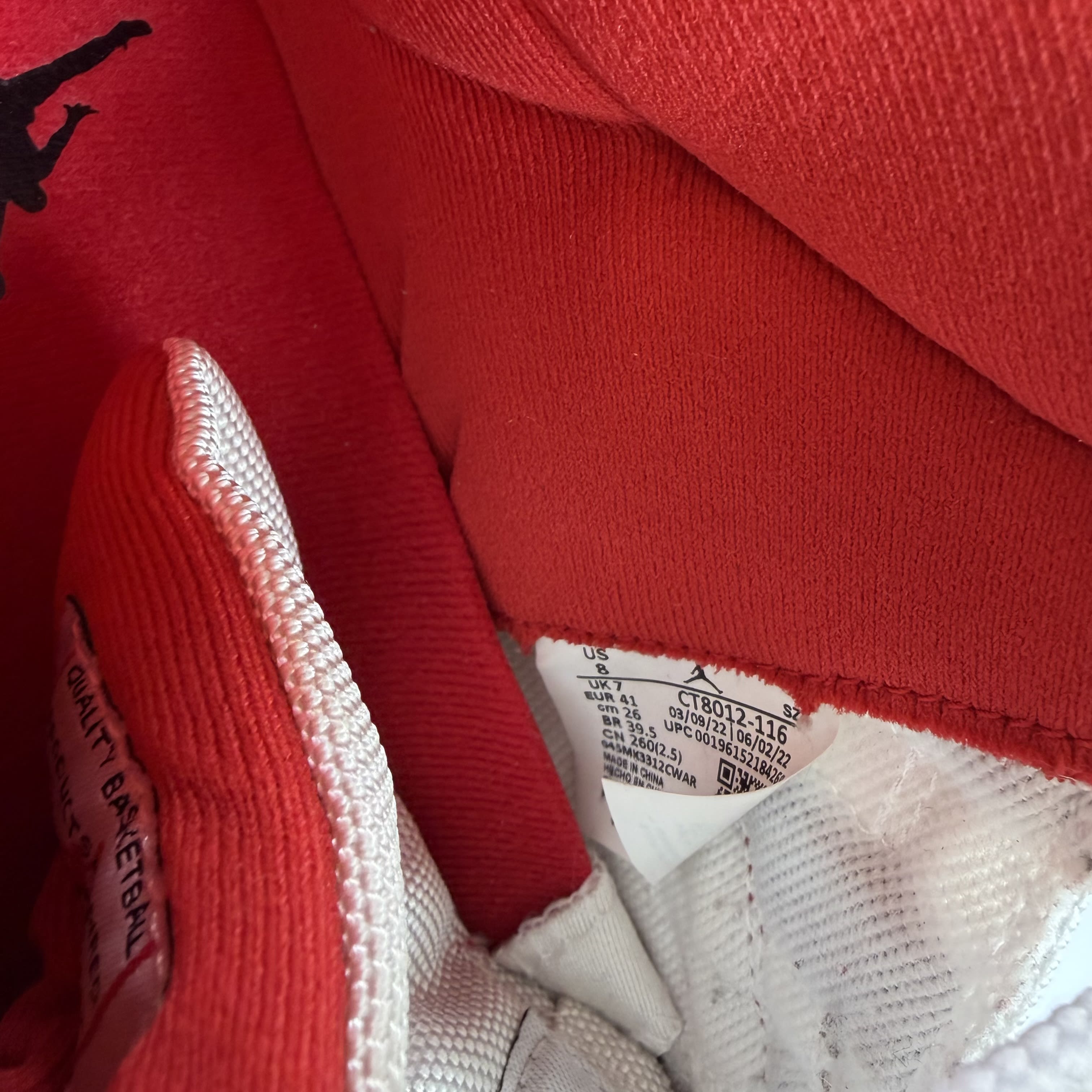 820706 Jordan 11 Retro Cherry (2022)