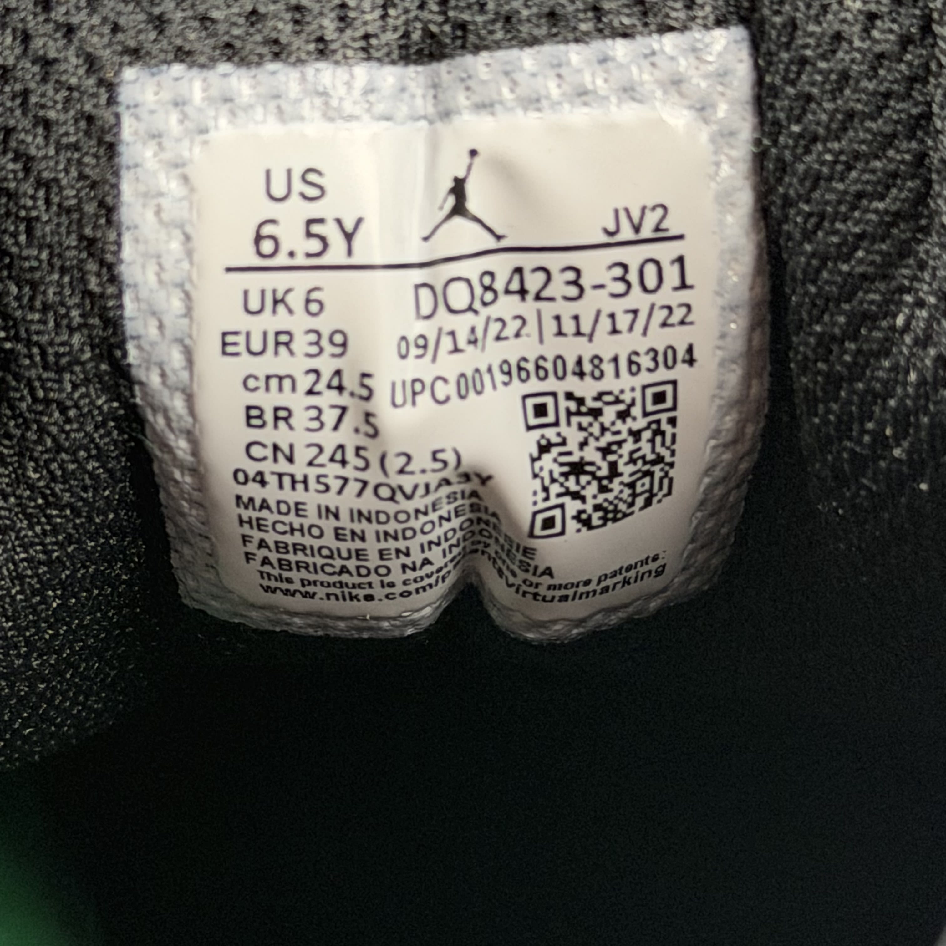 437191 Air Jordan 1 Mid GS 'Lucky Green'