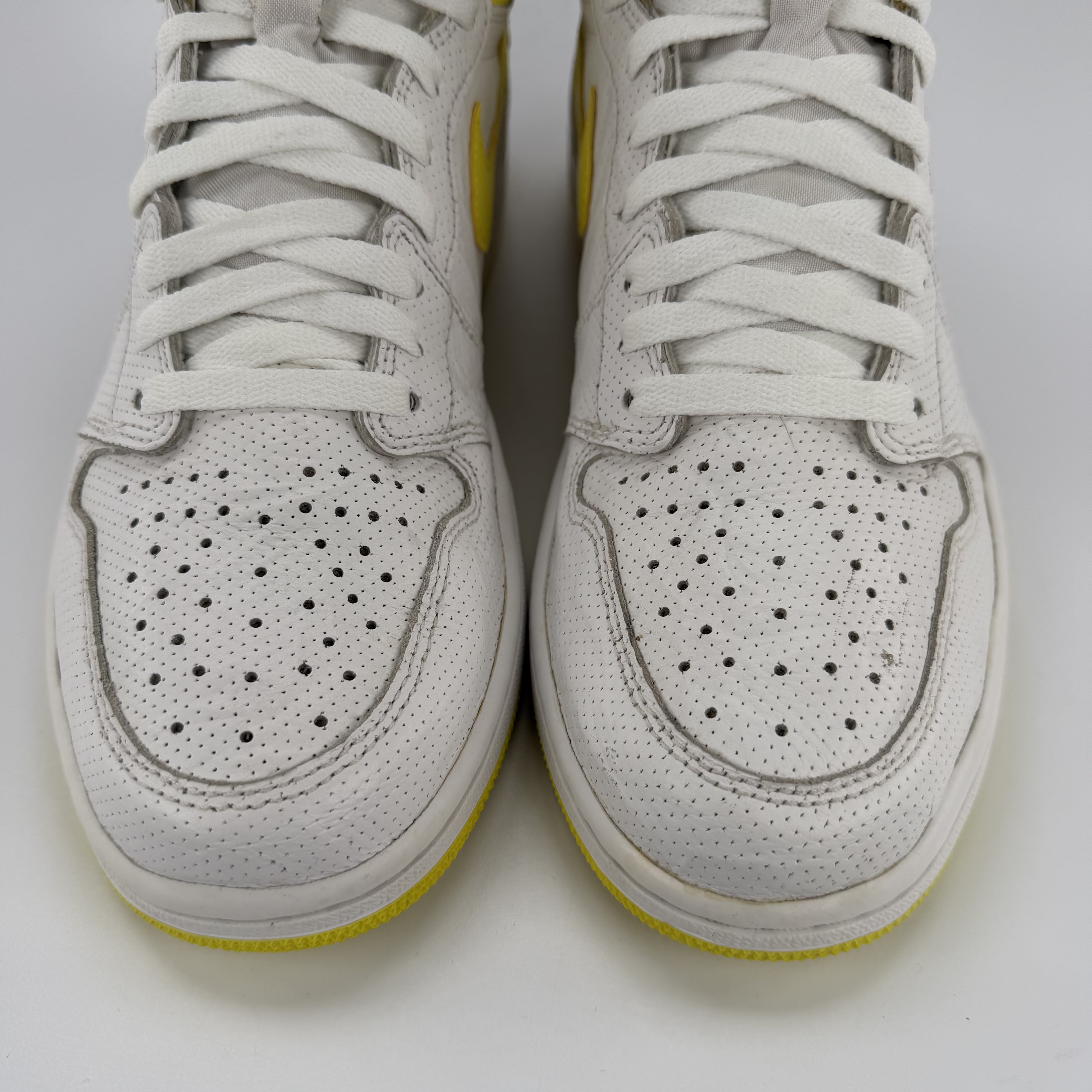 758154 Jordan 1 Retro High First Class Flight