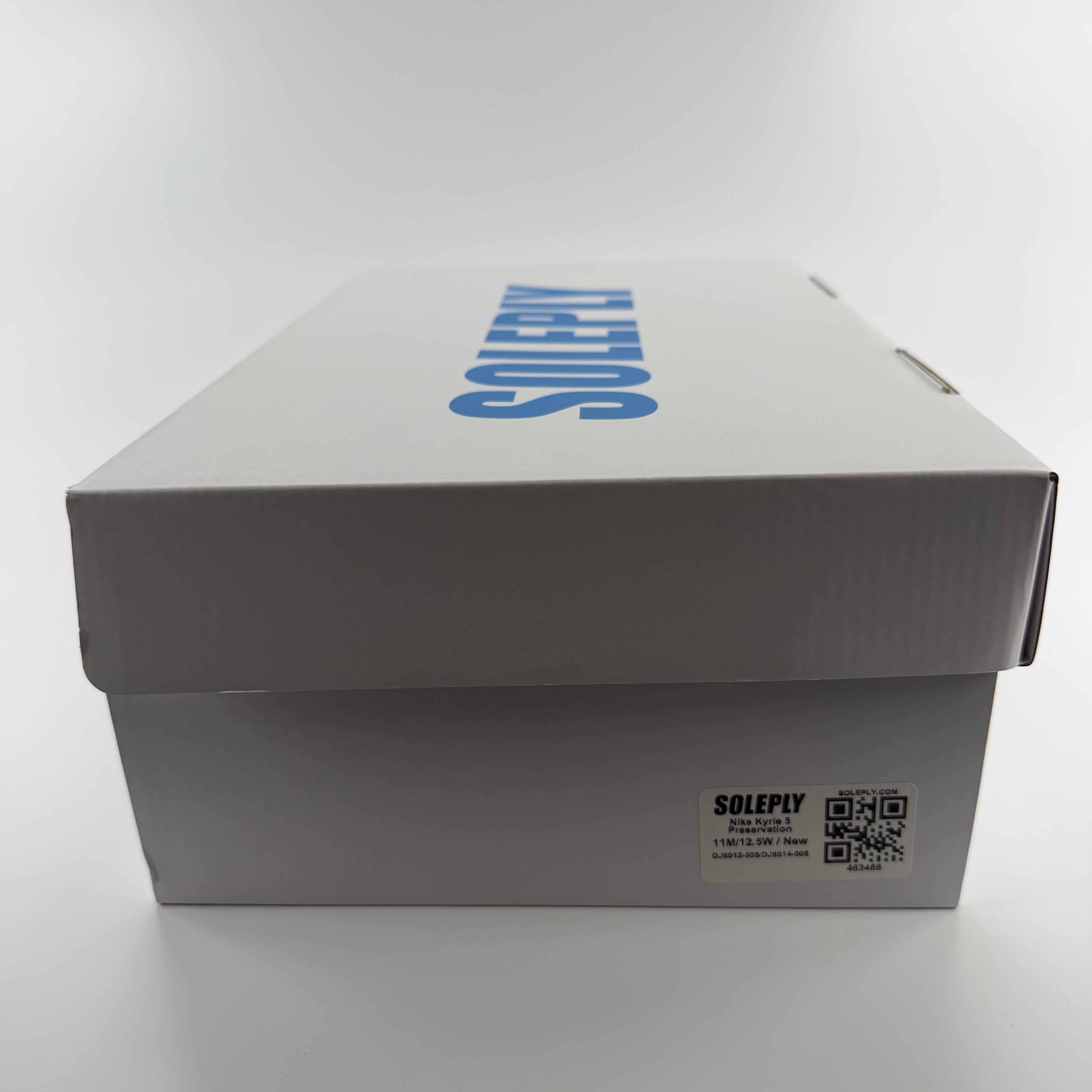 463488 Nike Kyrie 5 Preservation
