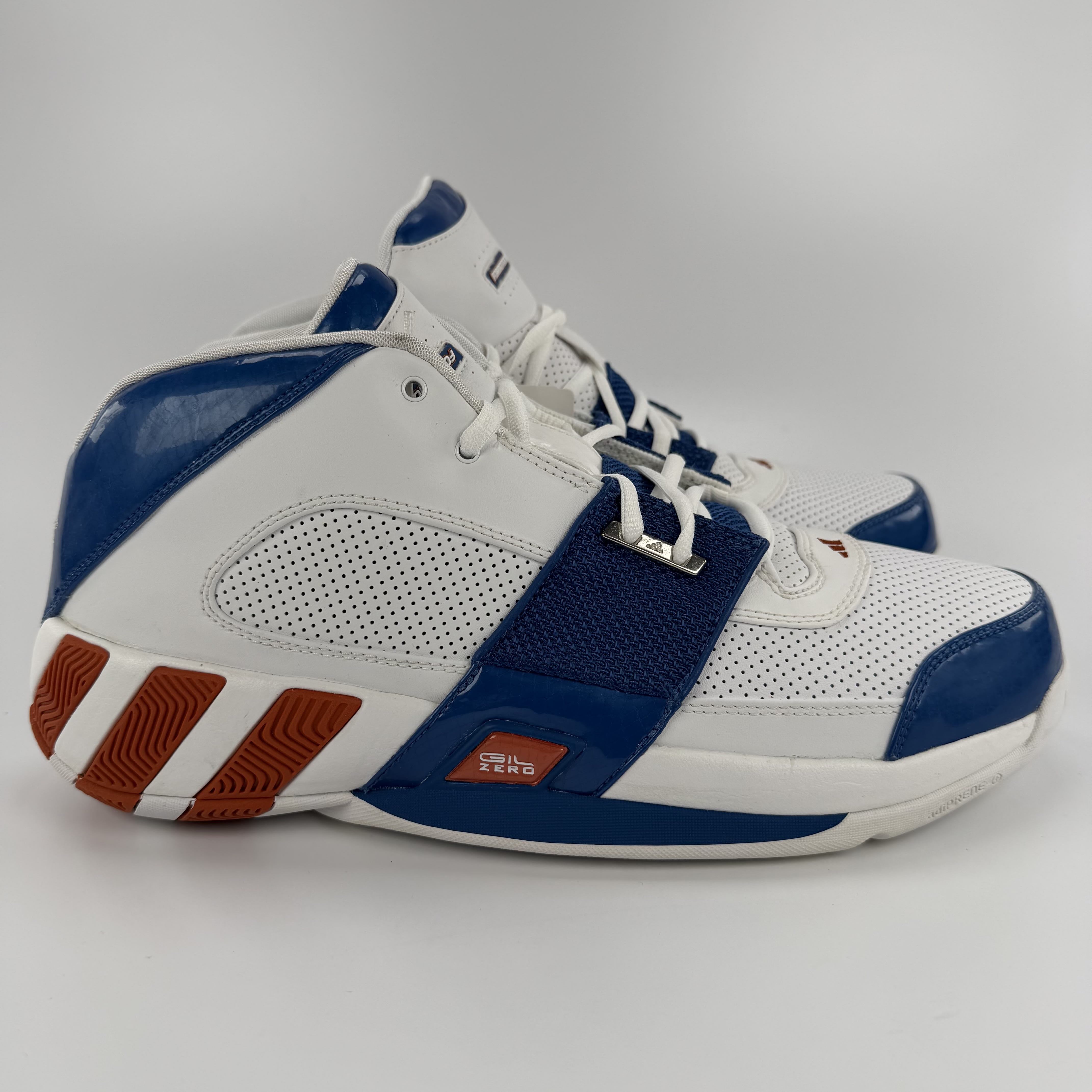 509621 Adidas Gil Zero Mid