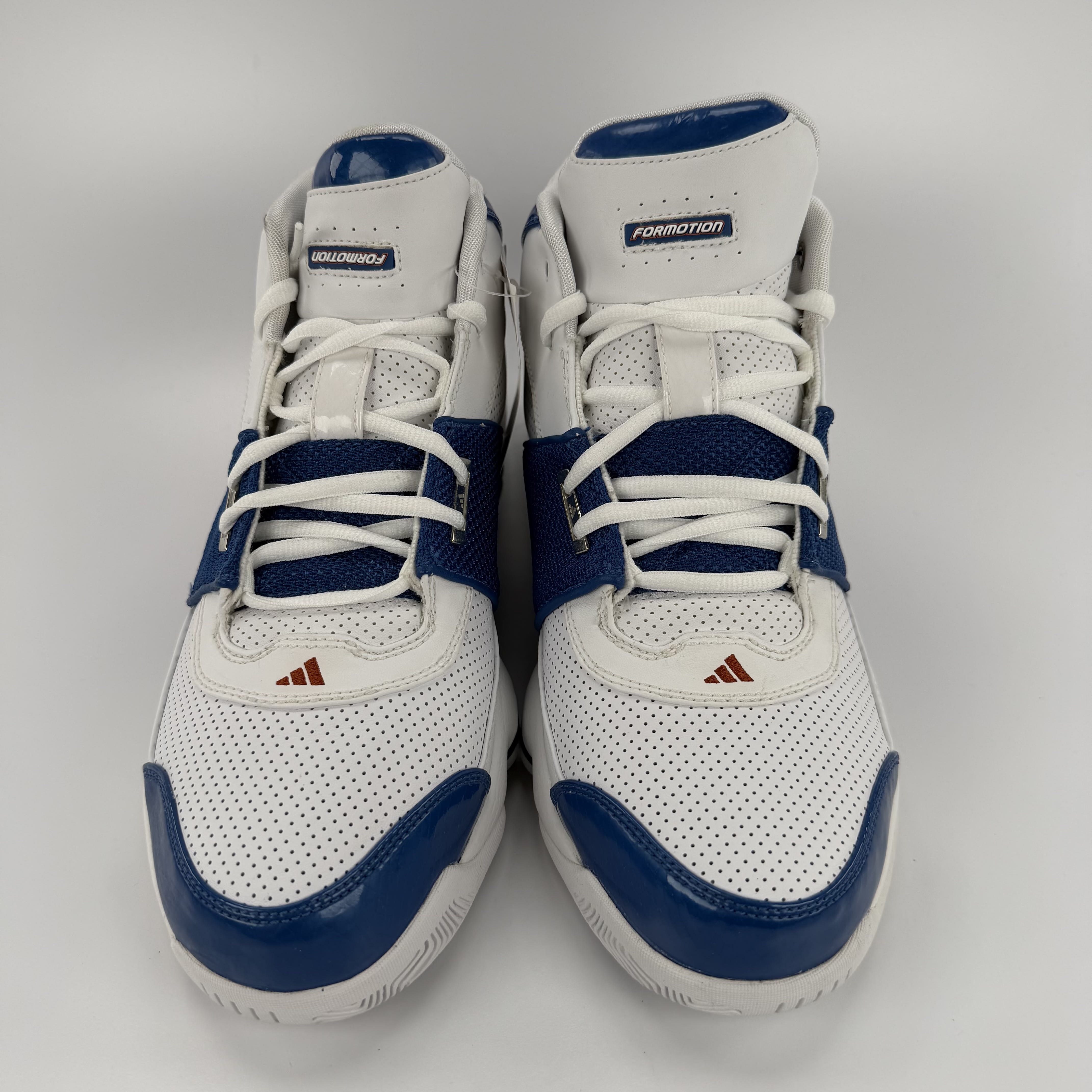 509621 Adidas Gil Zero Mid