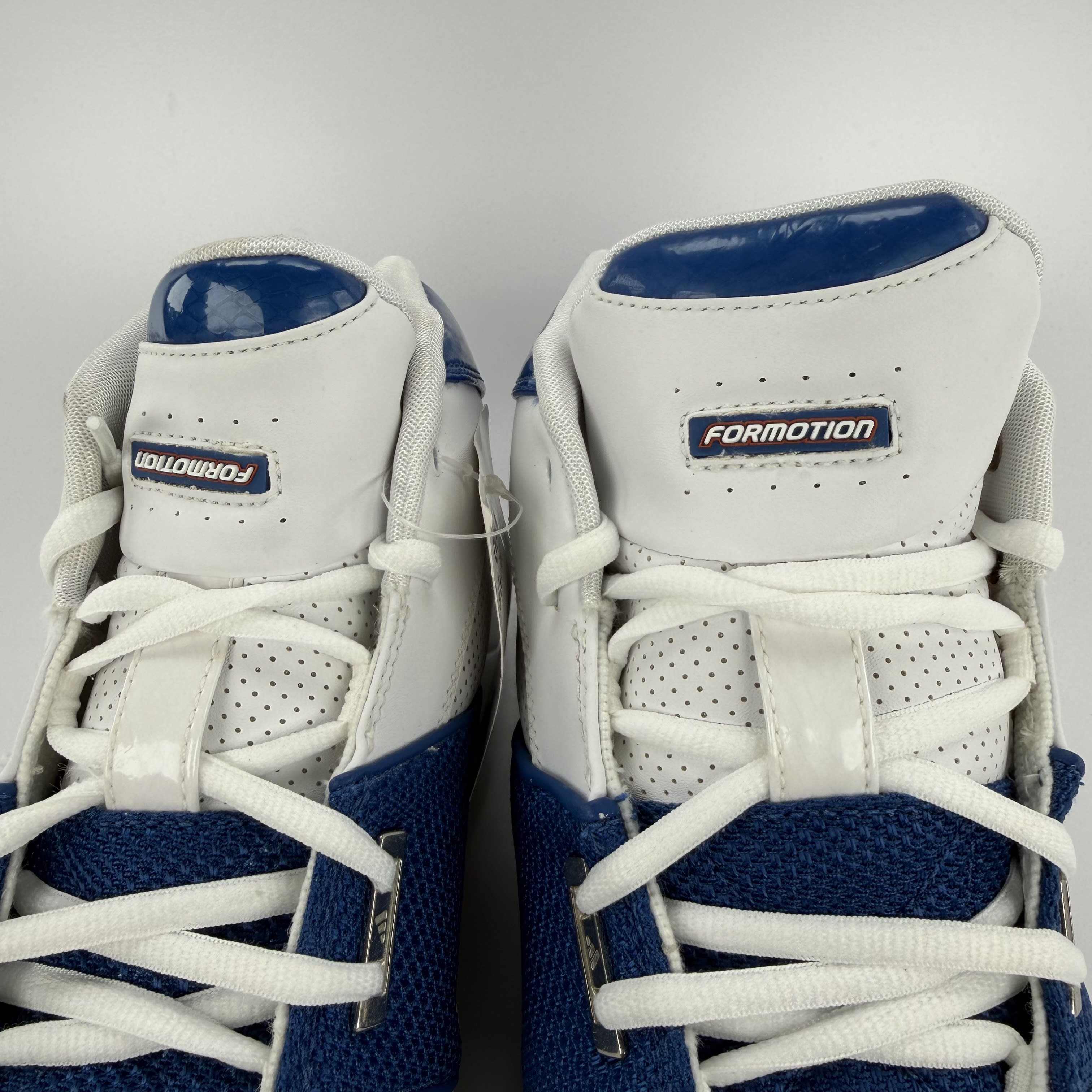 509621 Adidas Gil Zero Mid