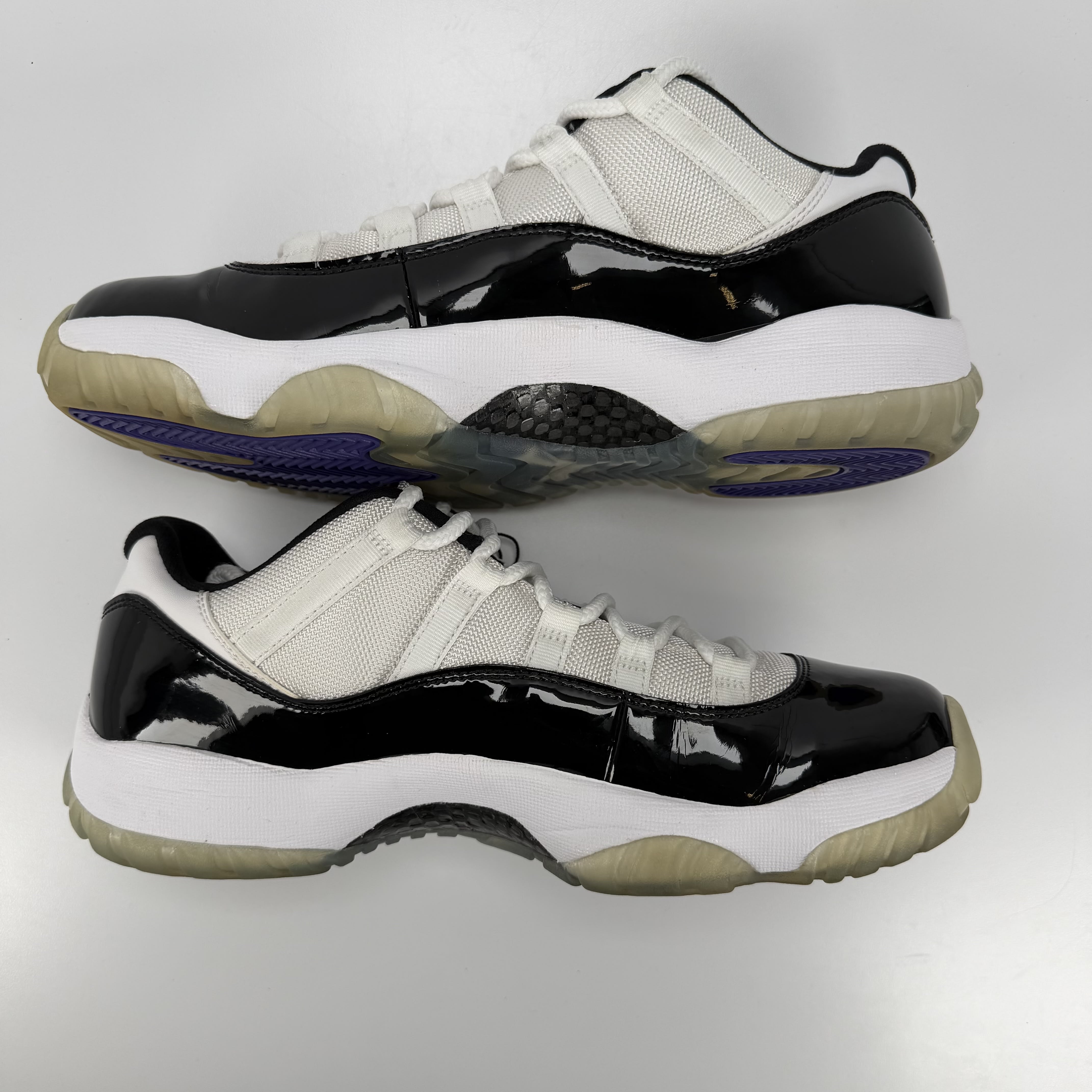772435 Jordan 11 Retro Low Concord