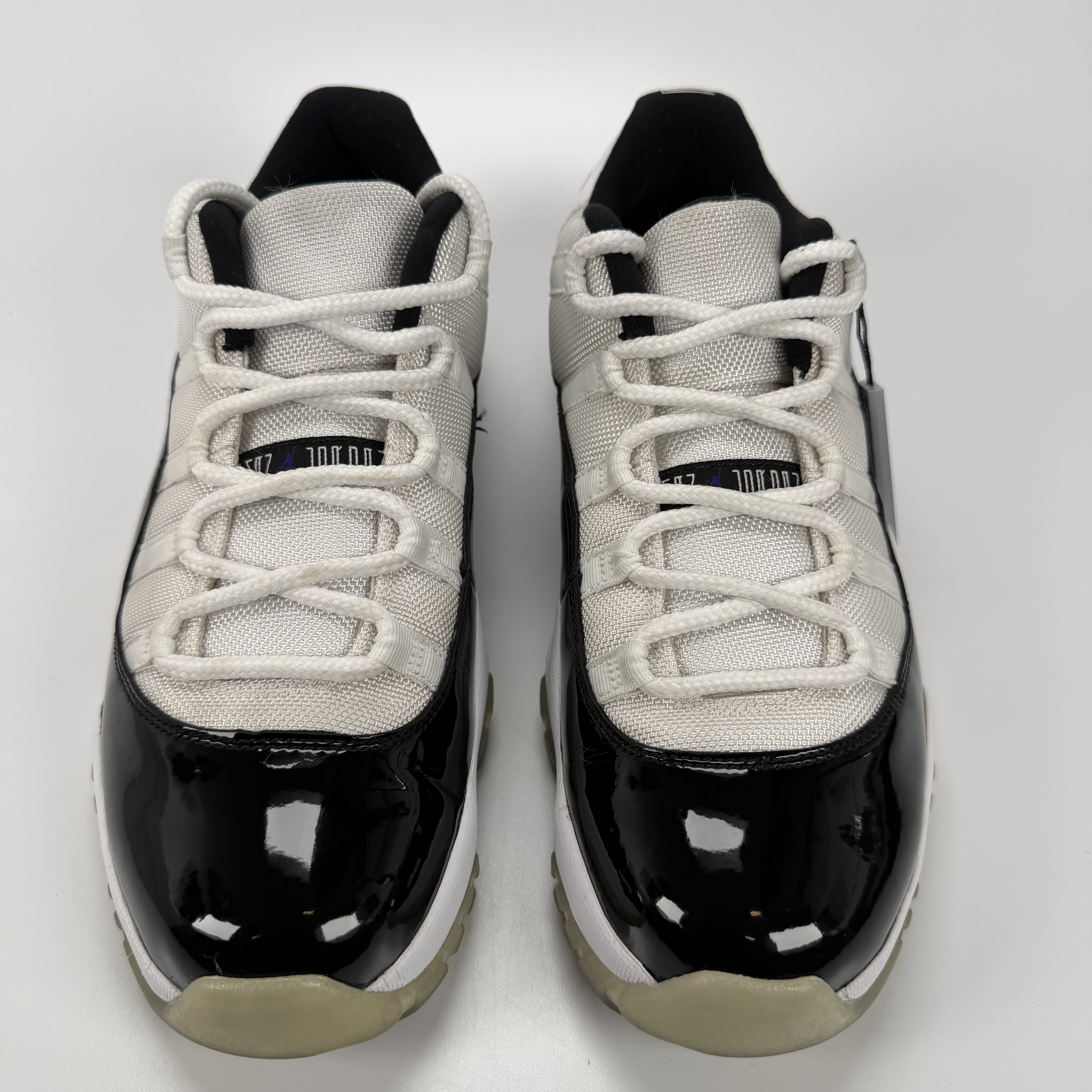 772435 Jordan 11 Retro Low Concord