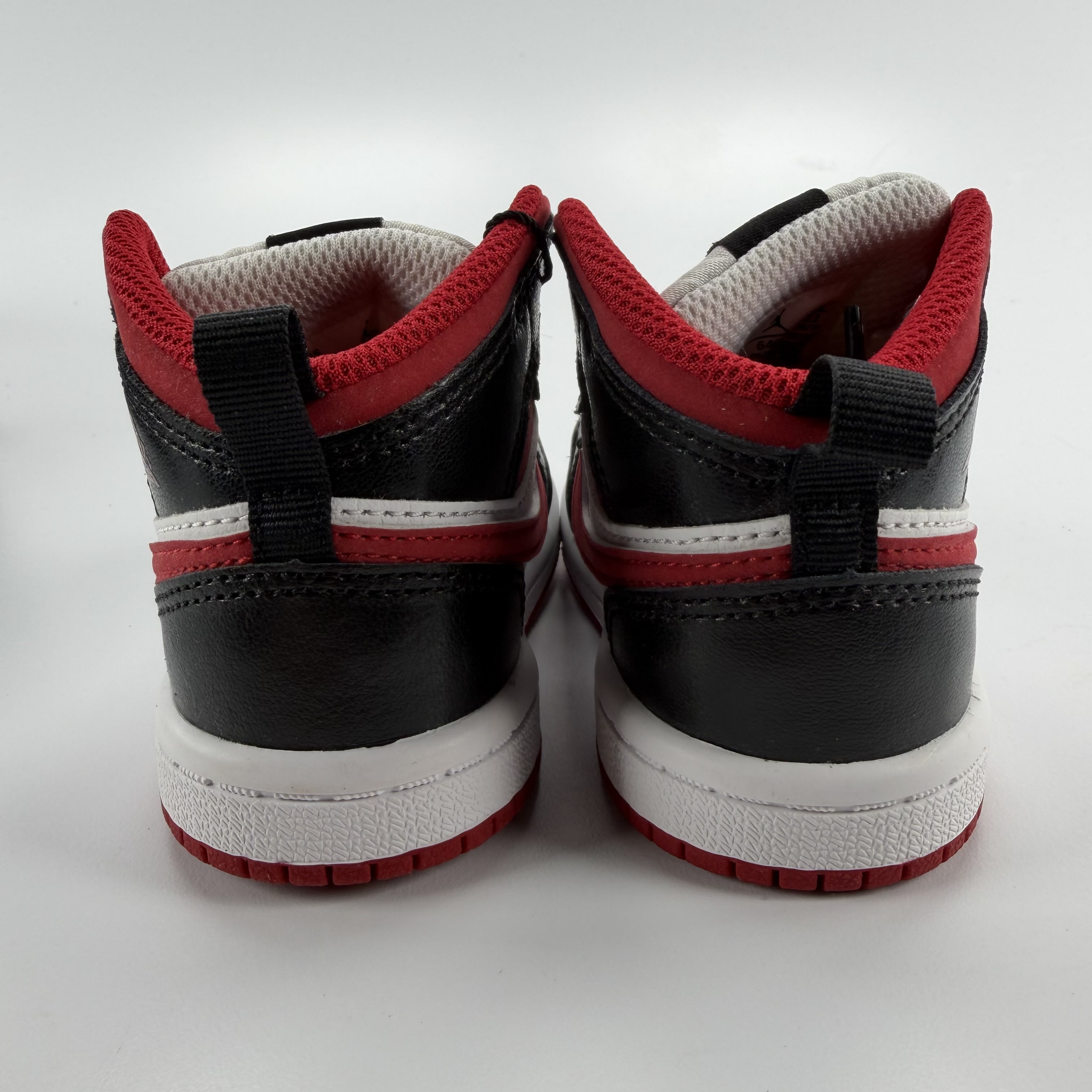 281794 Air Jordan 1 Mid TD 'Black Gym Red'