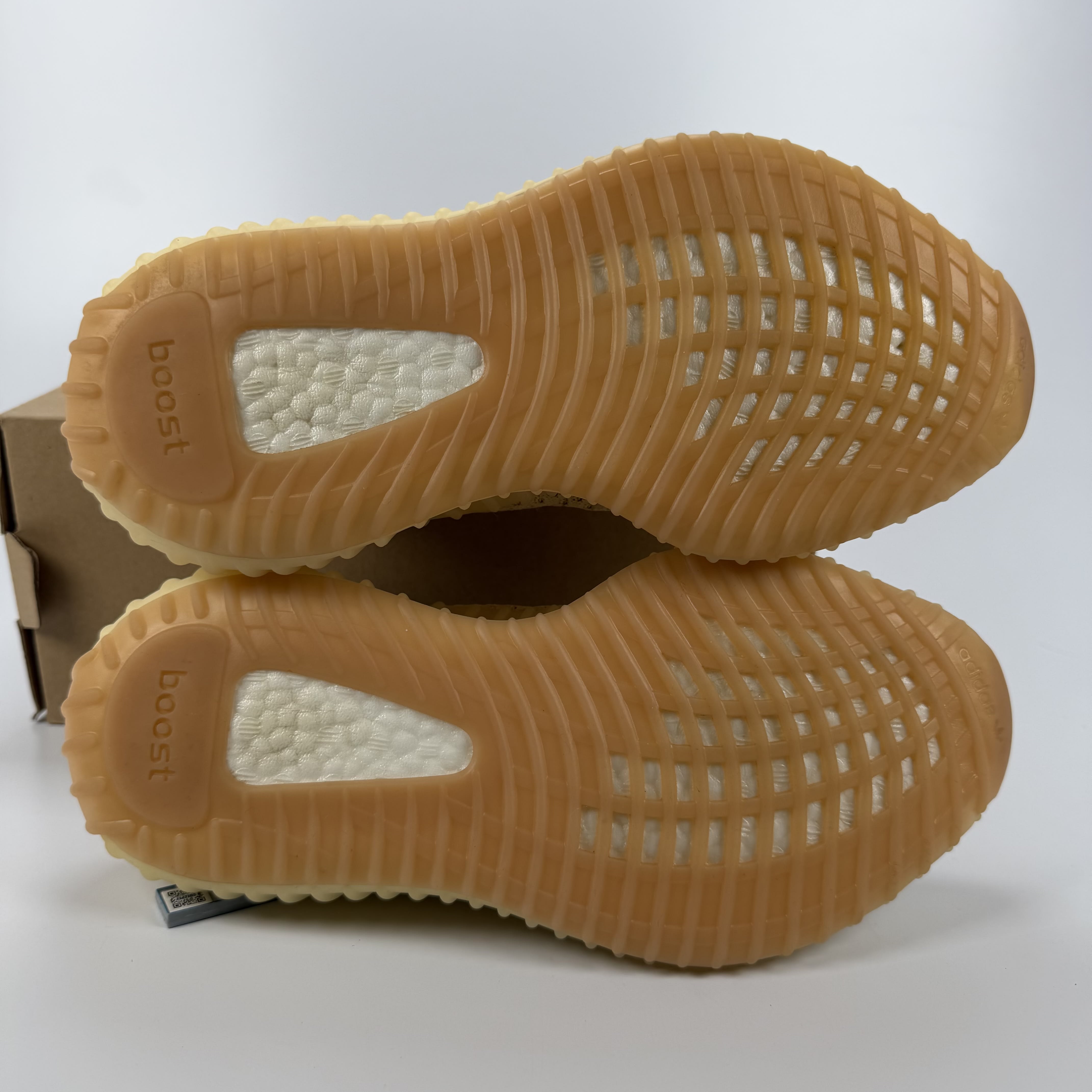 SP303 adidas Yeezy Boost 350 V2 Linen