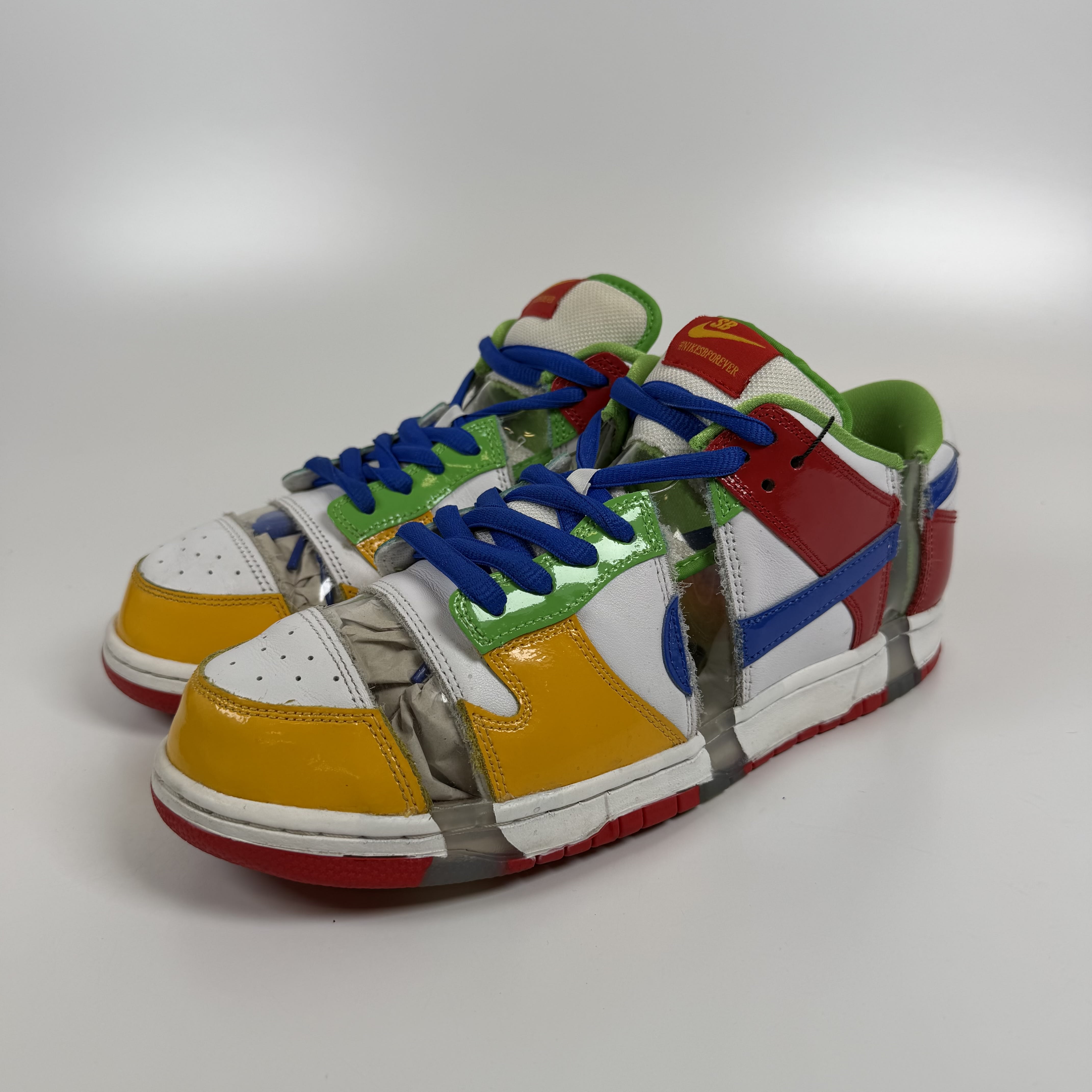 SP7116 Nike SB Dunk Low Sandy Bodecker