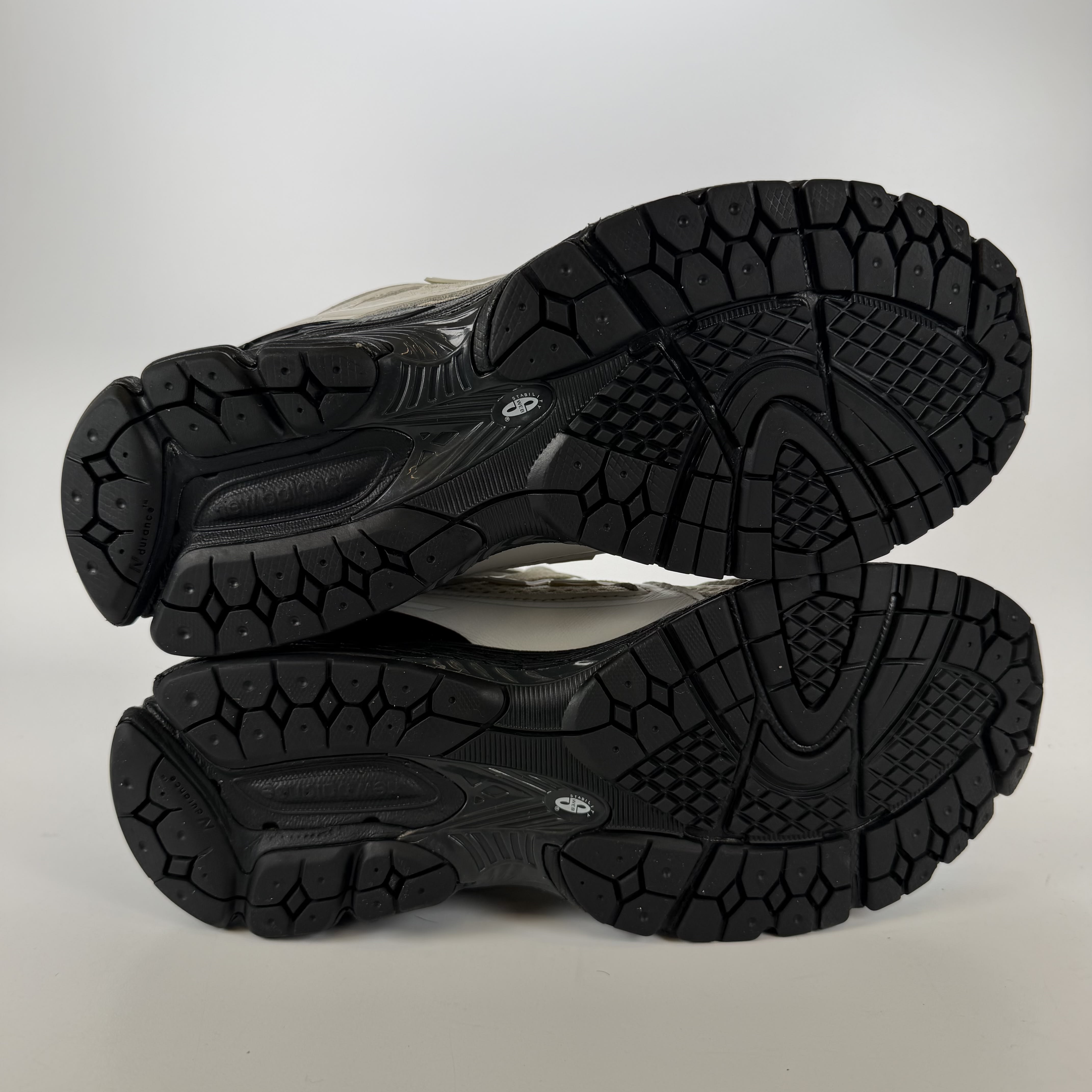 SP2868 New Balance 1906R Comme des Garcons Homme White