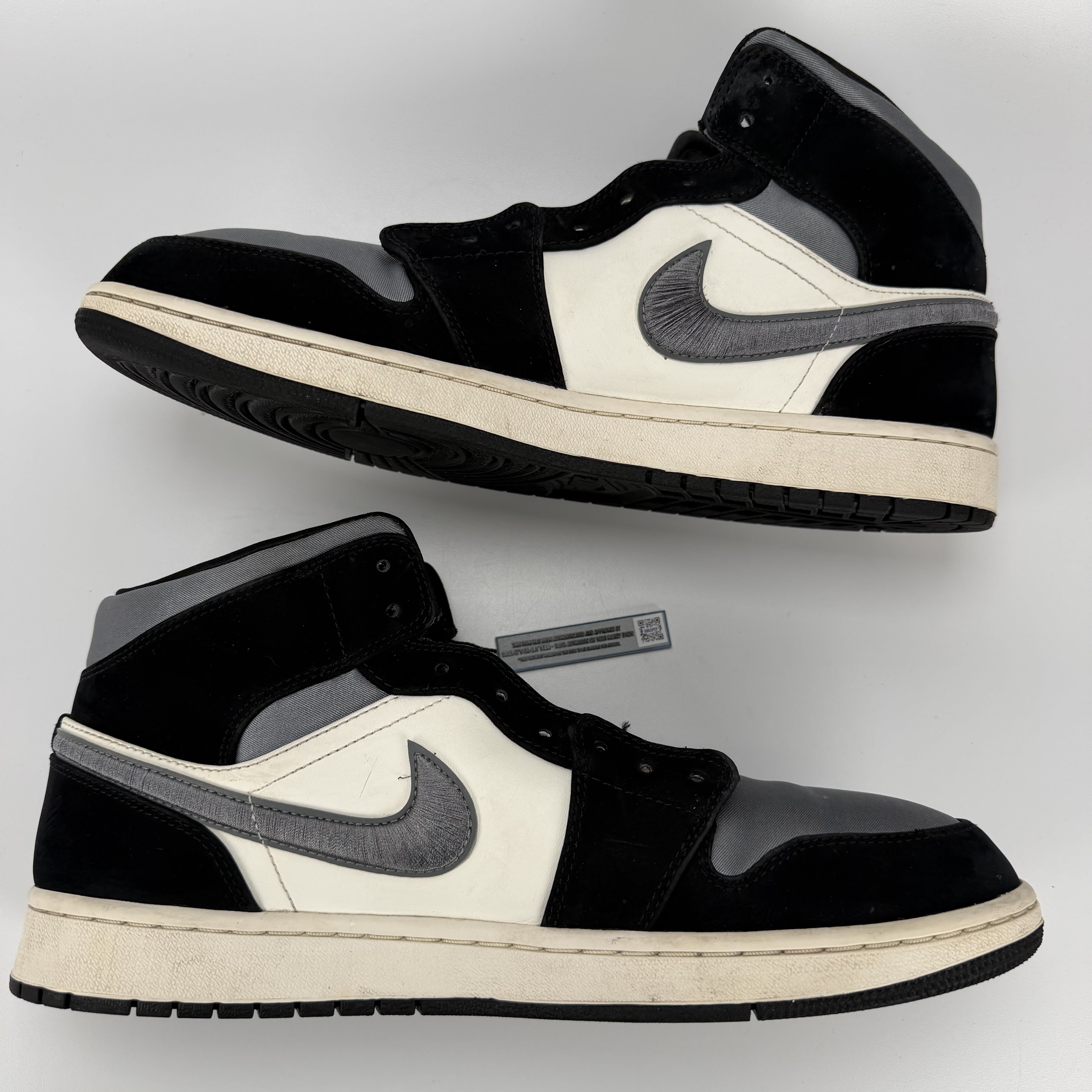 824749 Jordan 1 Mid Satin Grey Toe