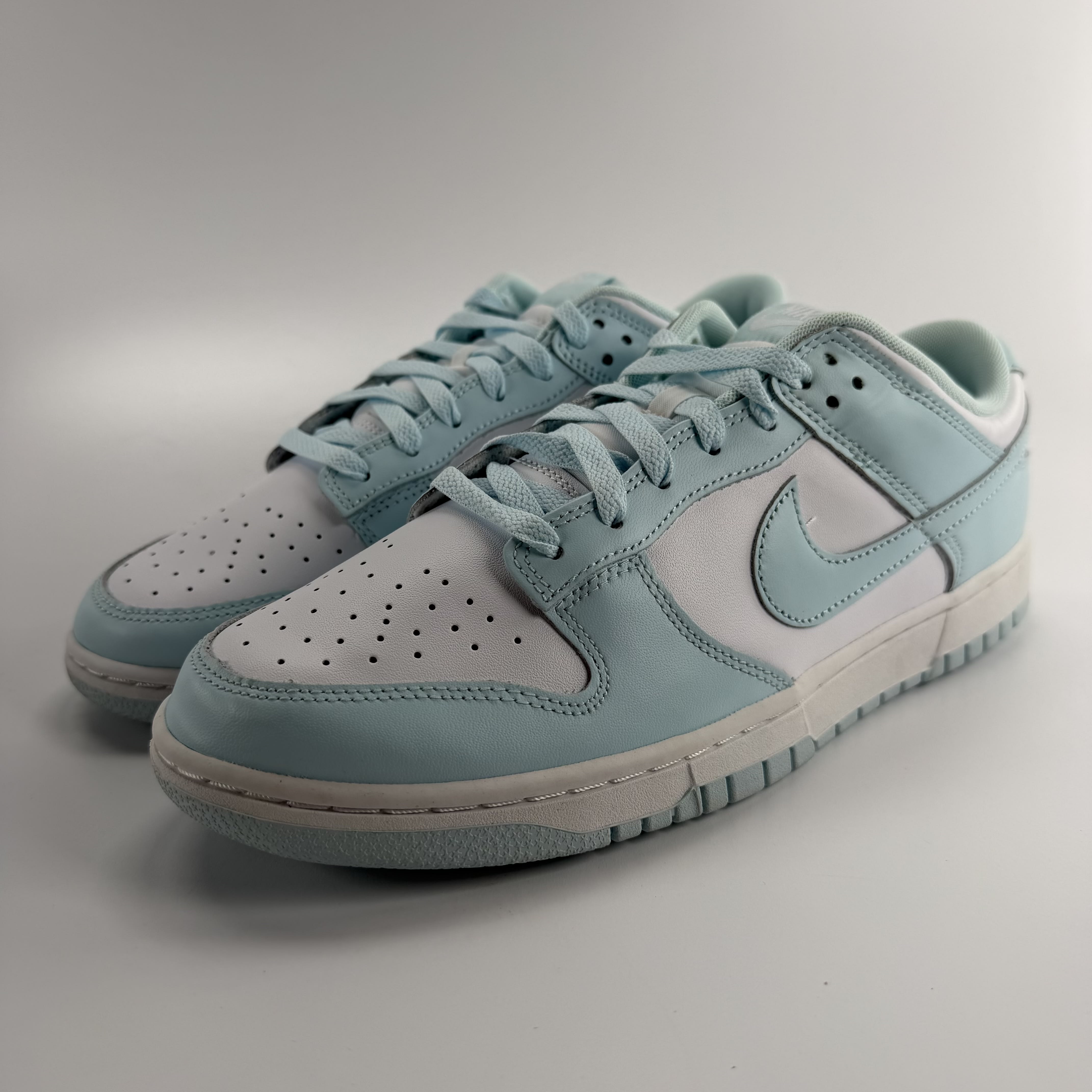 264894 Nike Dunk Low Glacier Blue