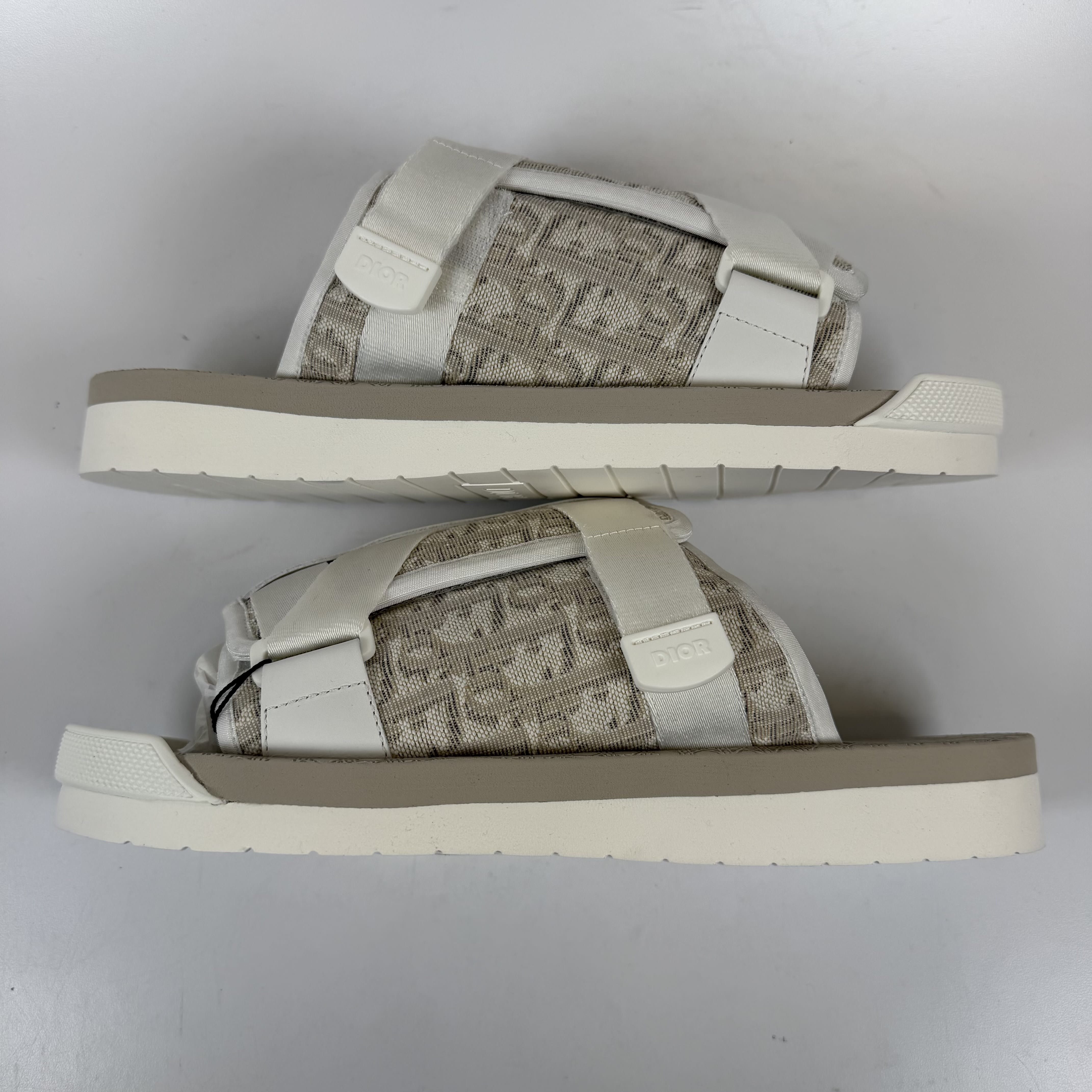 SP13510 Dior Alpha Slide Off White