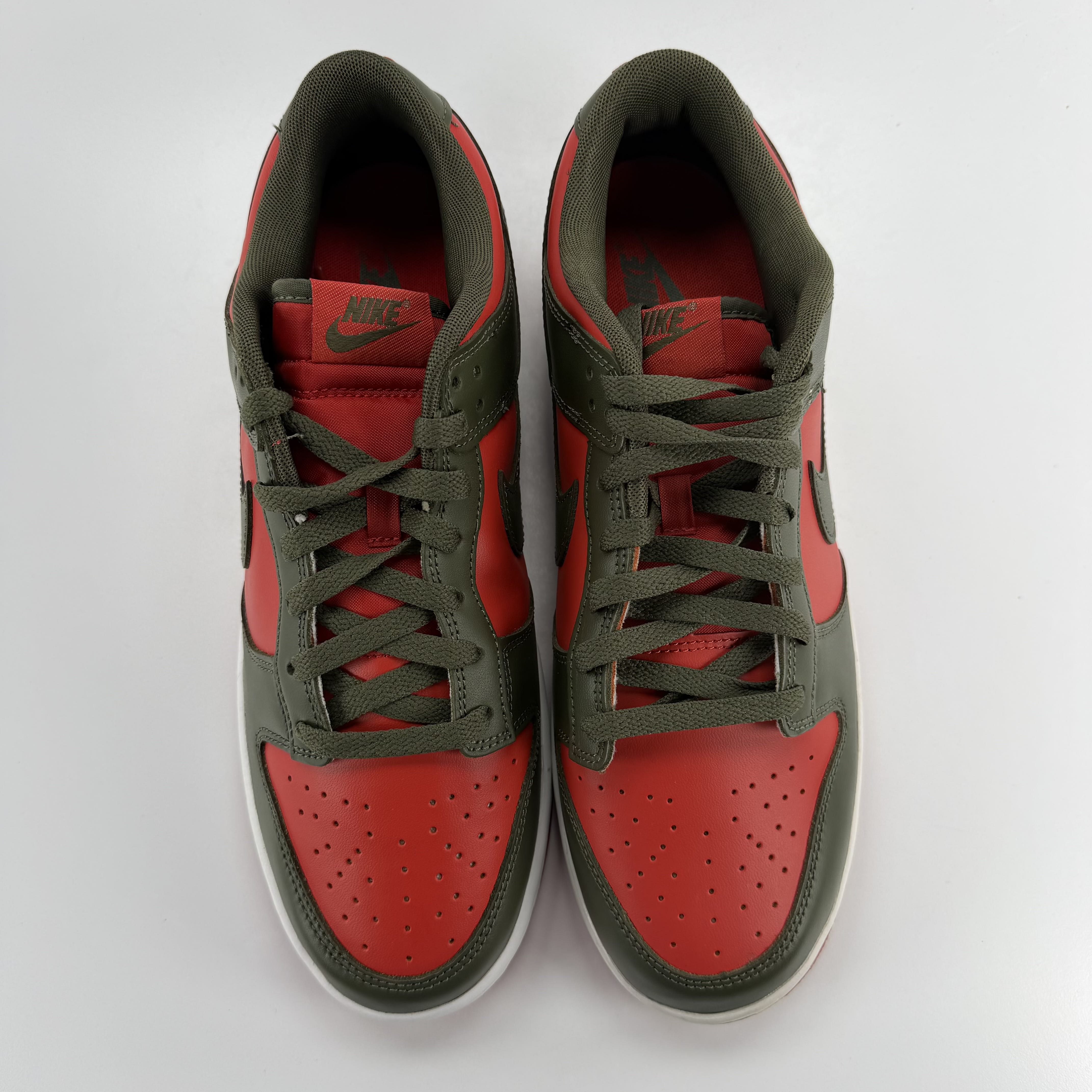 269328 Nike Dunk Low Mystic Red Cargo Khaki