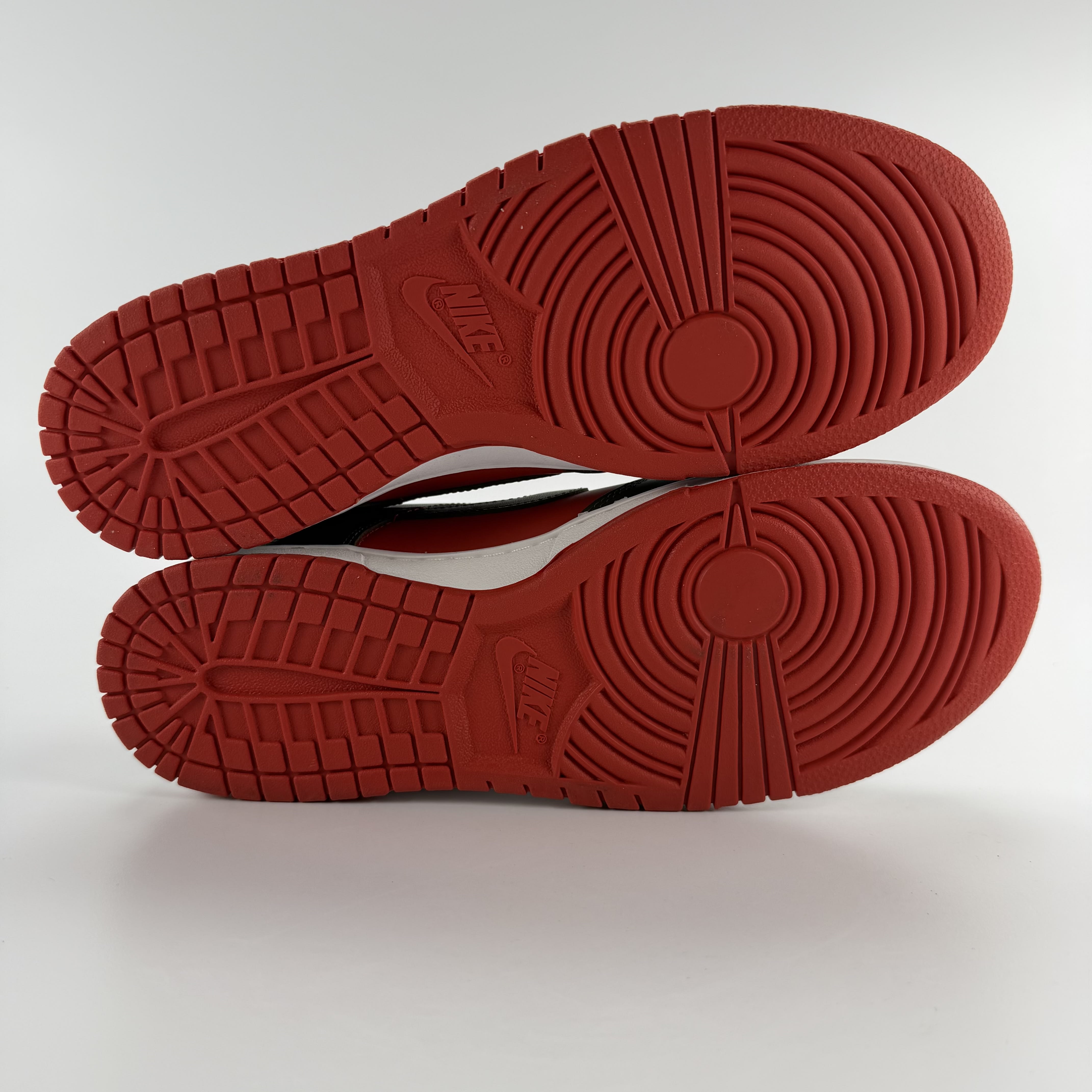 269328 Nike Dunk Low Mystic Red Cargo Khaki