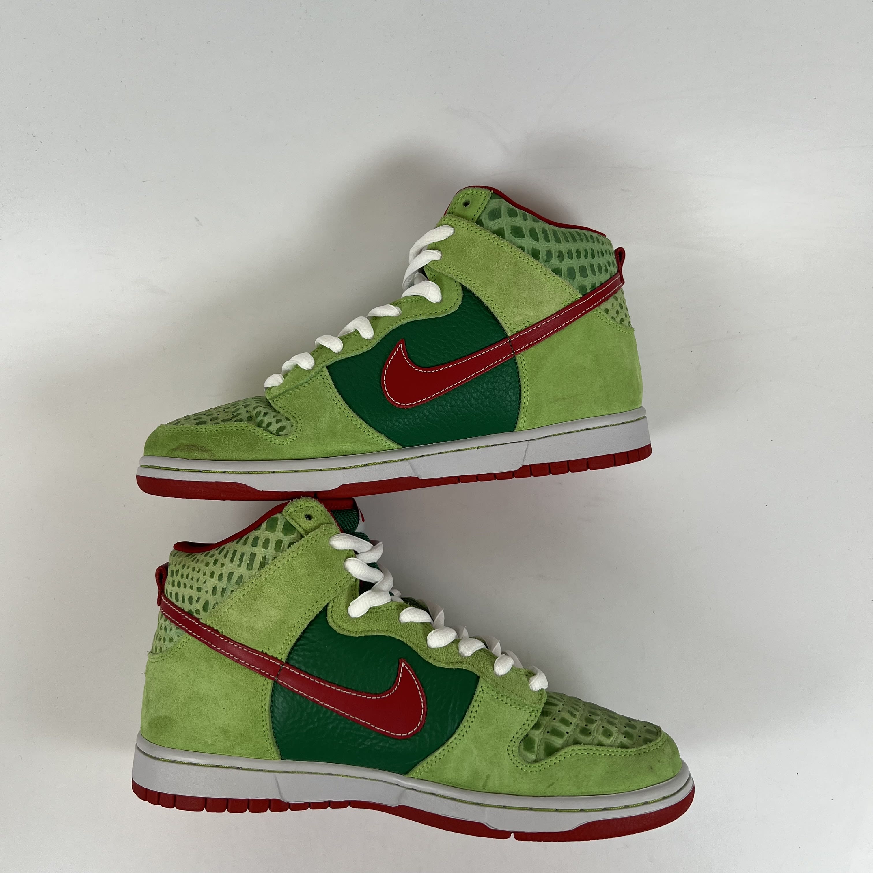 SP12161 Nike SB Dunk High Pro Dr. Feelgood
