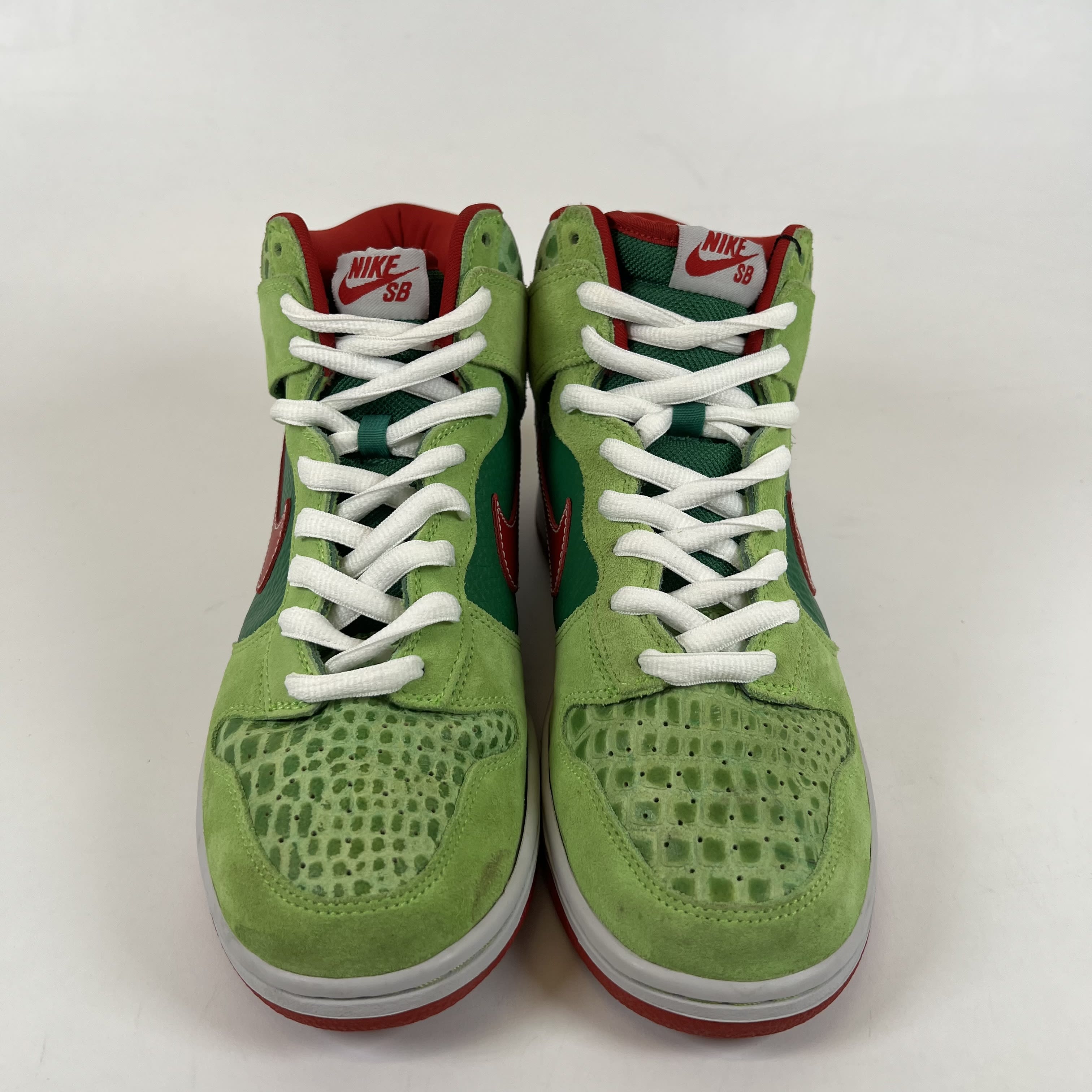 SP12161 Nike SB Dunk High Pro Dr. Feelgood