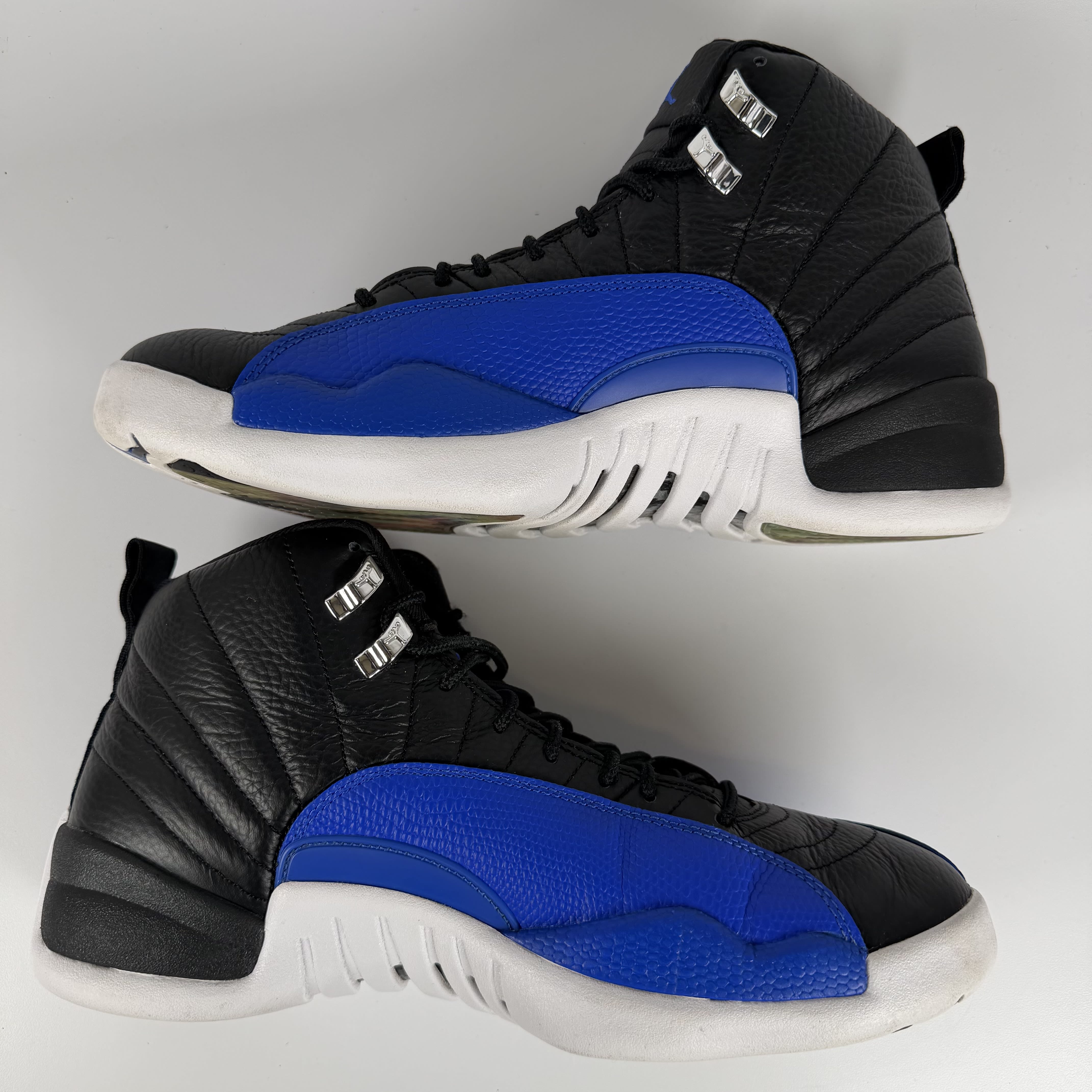 633033 Wmns Air Jordan 12 Retro 'Hyper Royal'
