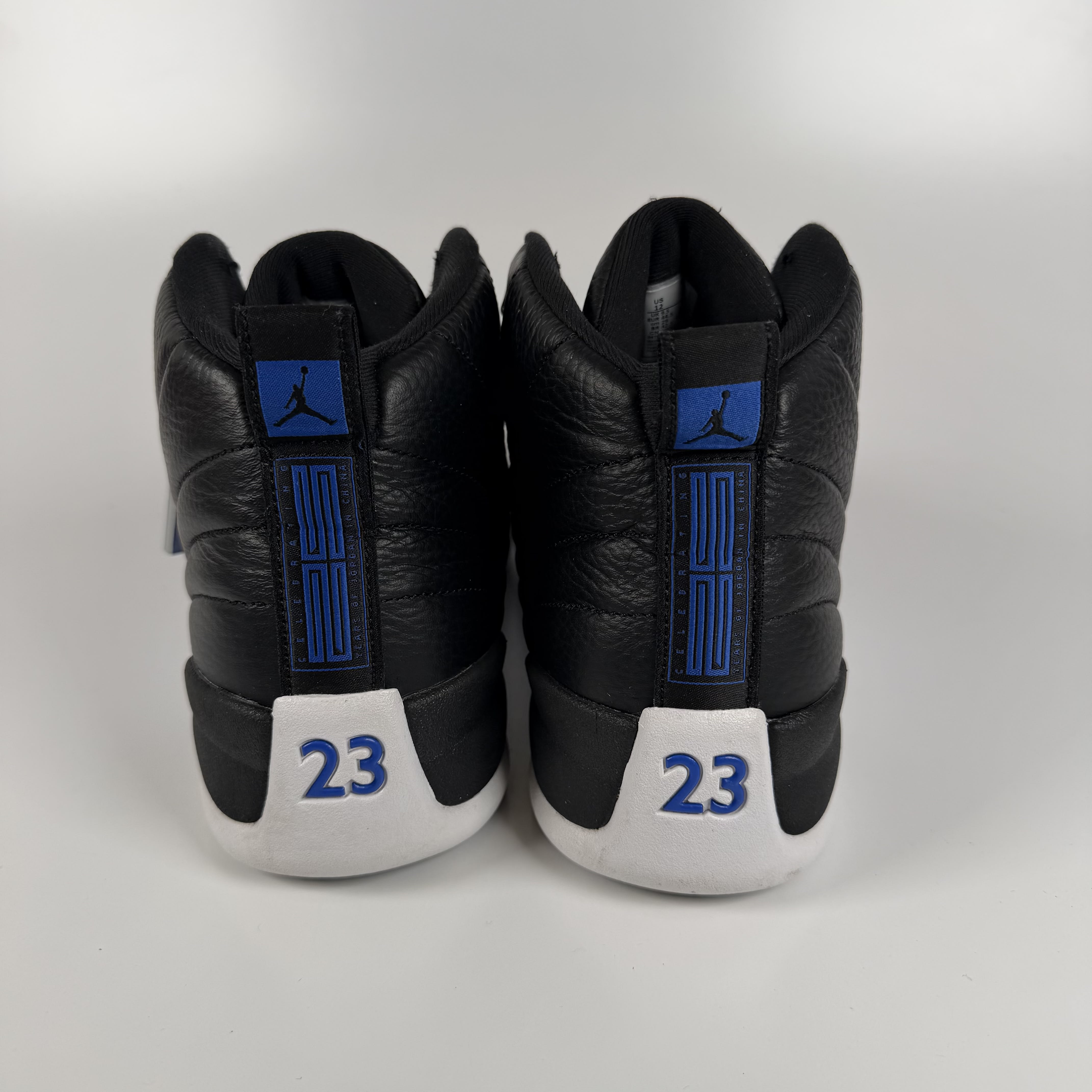 633033 Wmns Air Jordan 12 Retro 'Hyper Royal'