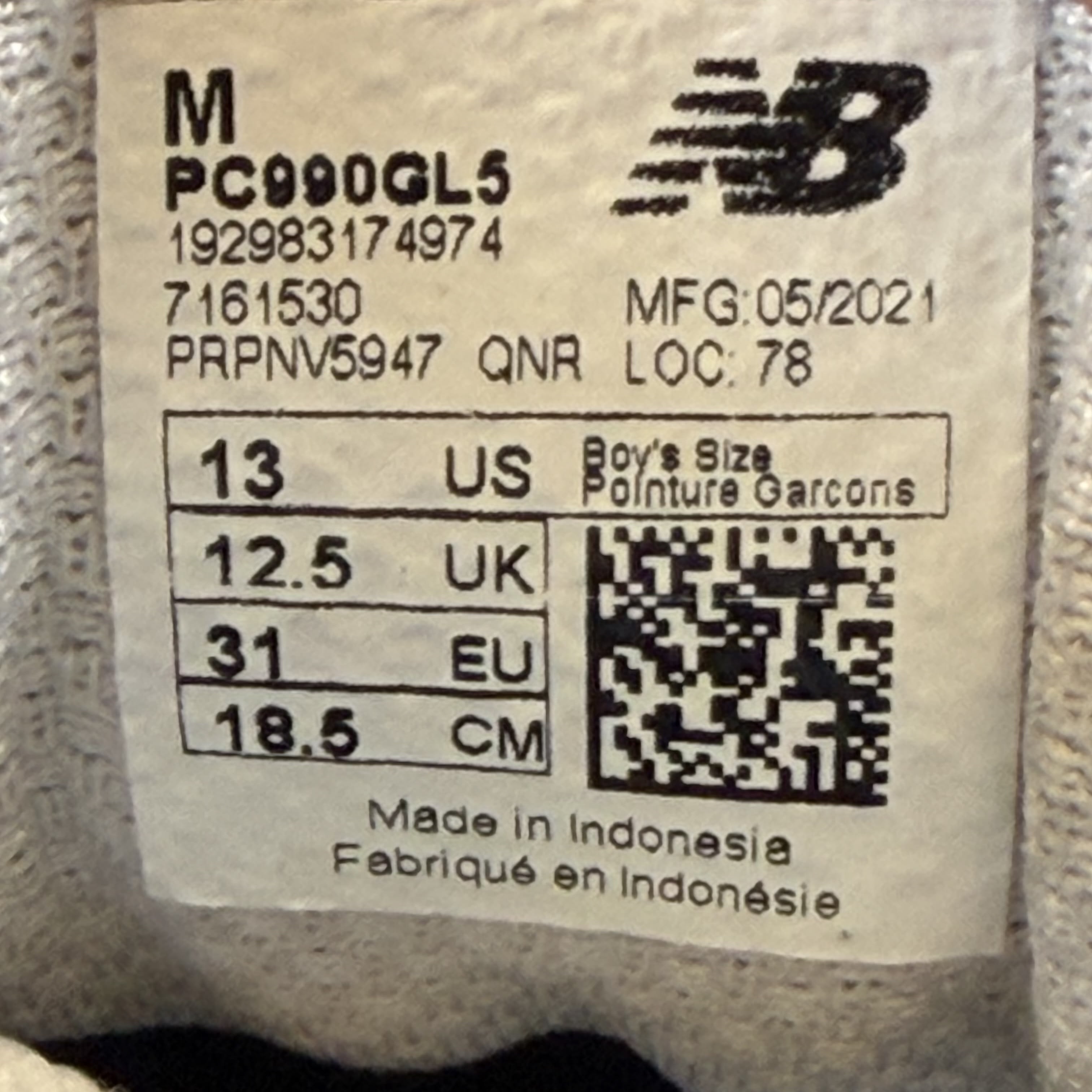 SP6409 New Balance 990v5 Grey (PS)