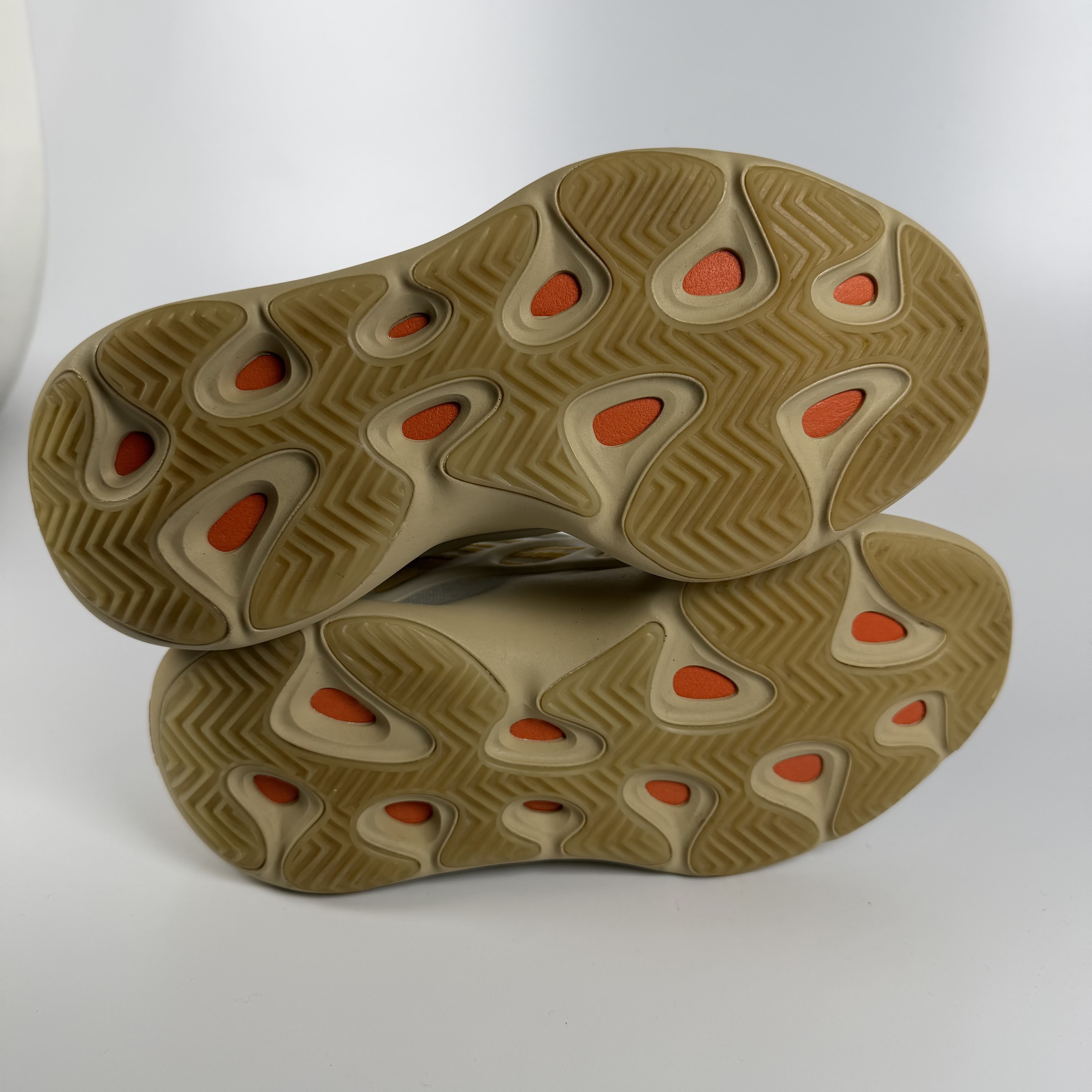 698569 adidas Yeezy 700 V3 Safflower