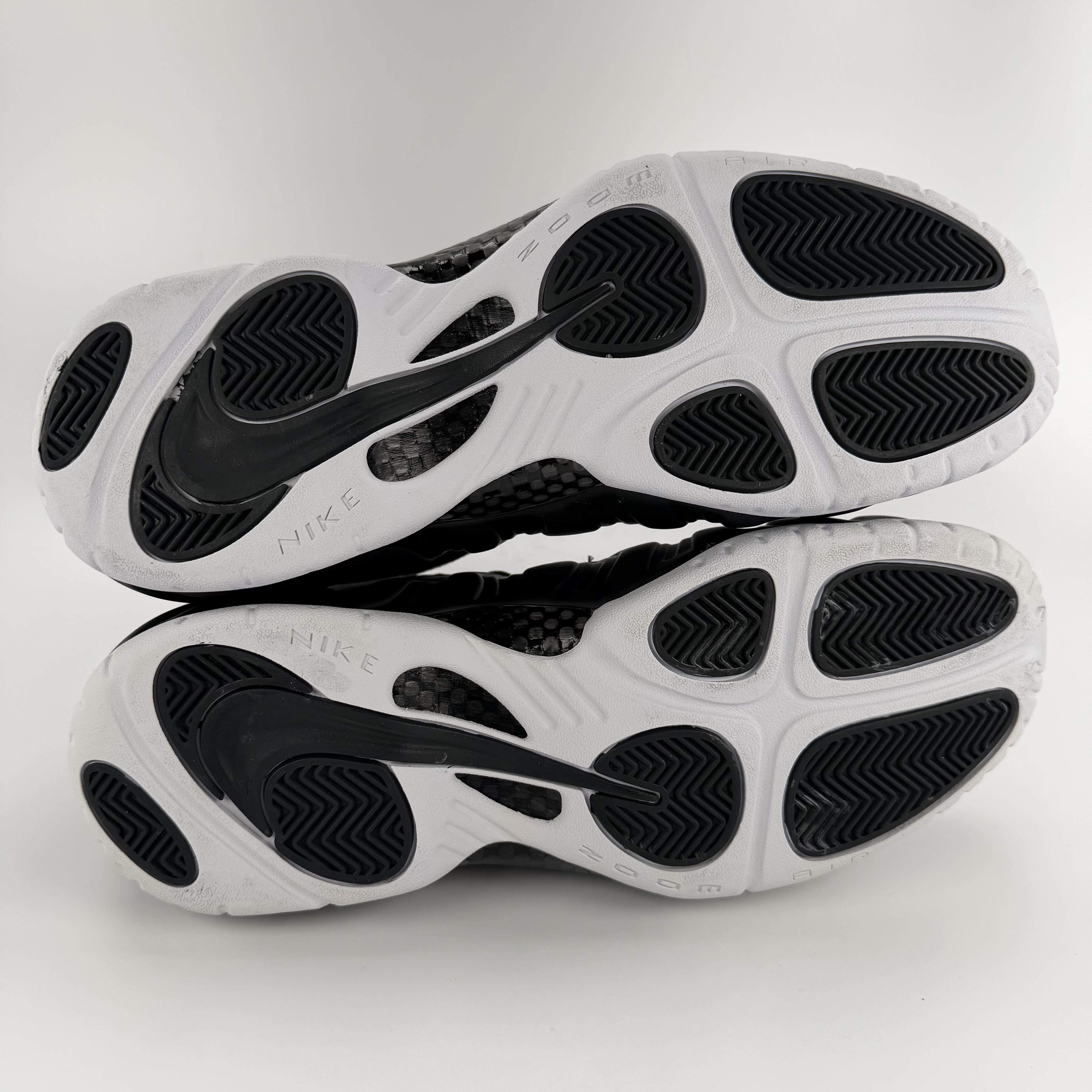 412900 Air Foamposite One Dr. Doom