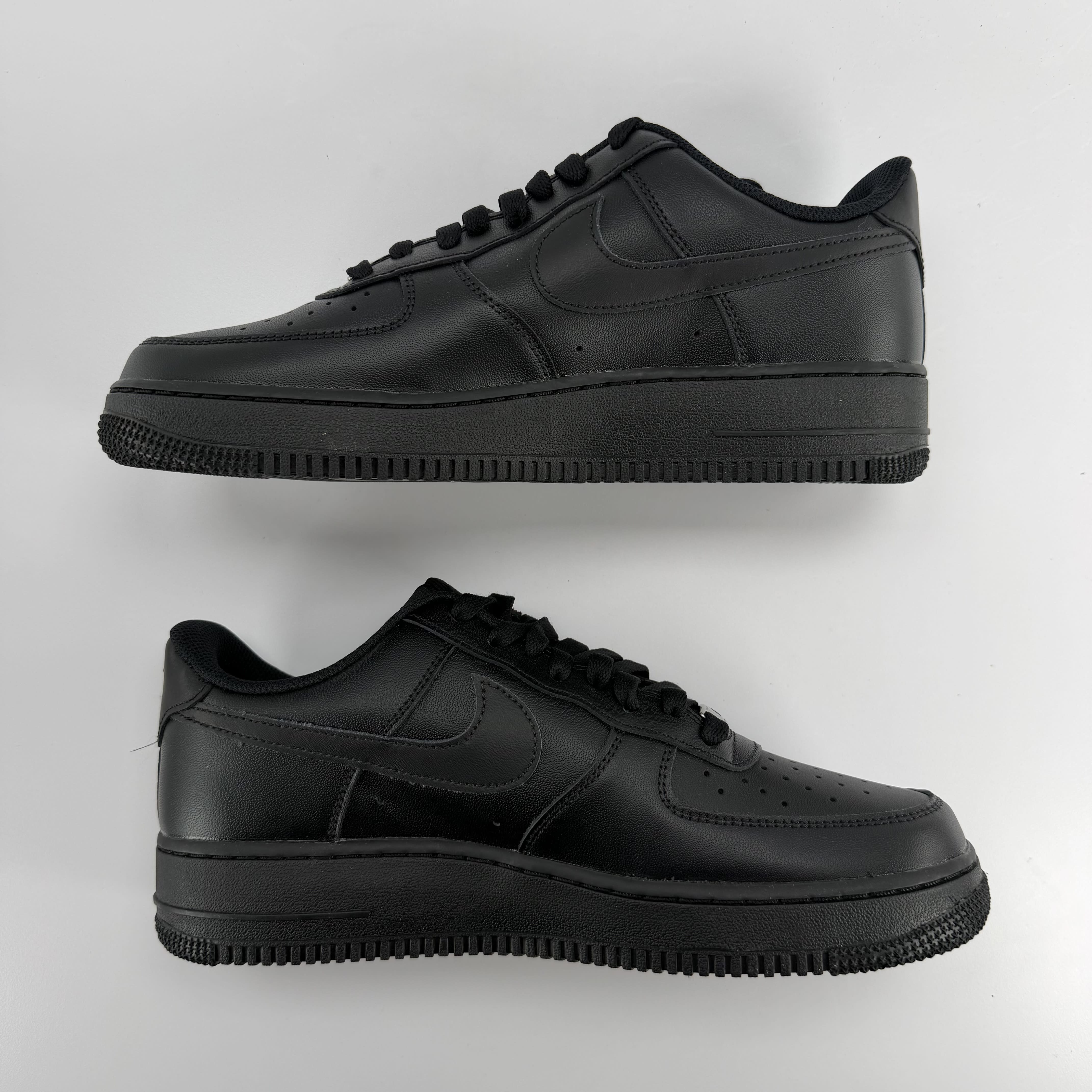 281704 Wmns Air Force 1 '07 'Black'