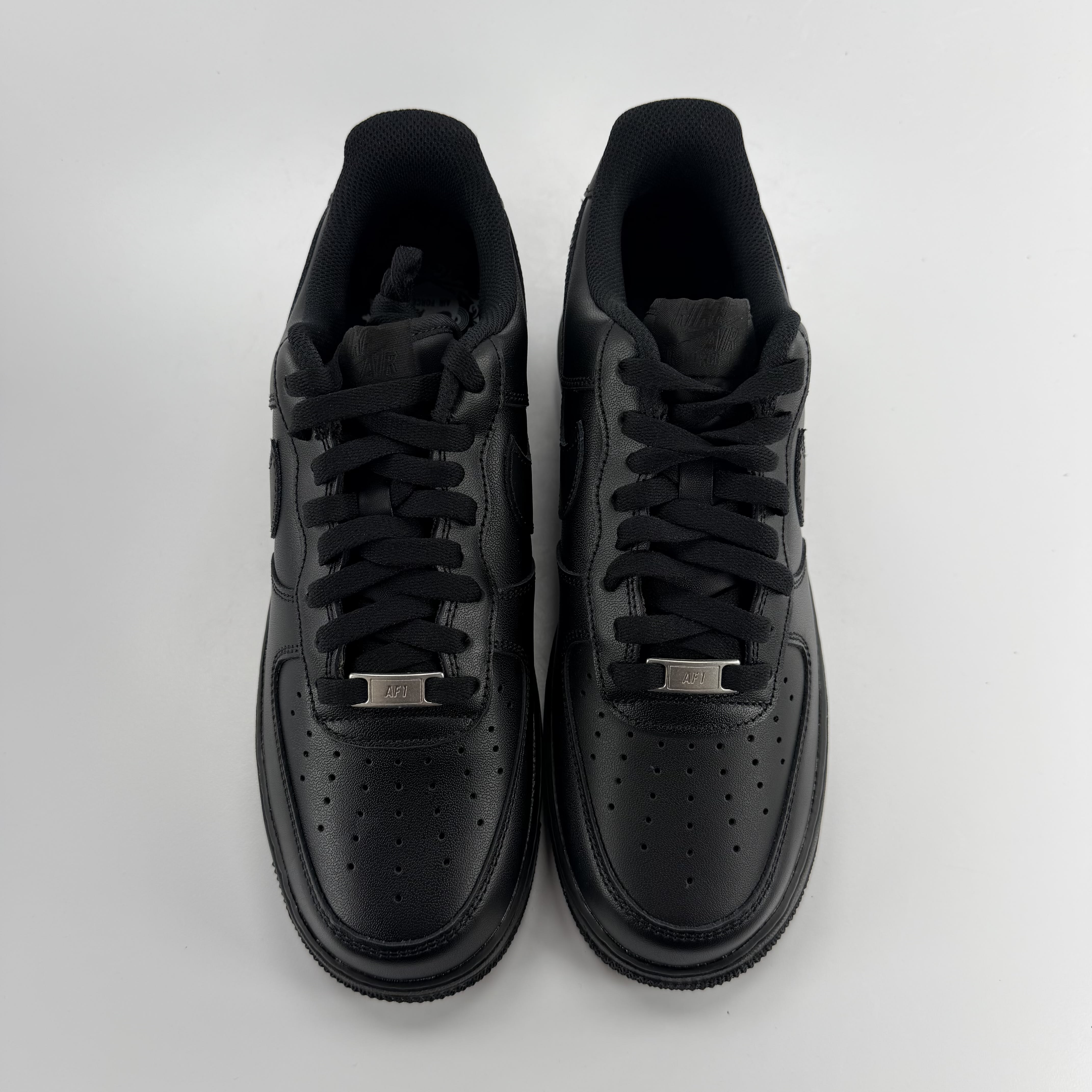 281704 Wmns Air Force 1 '07 'Black'