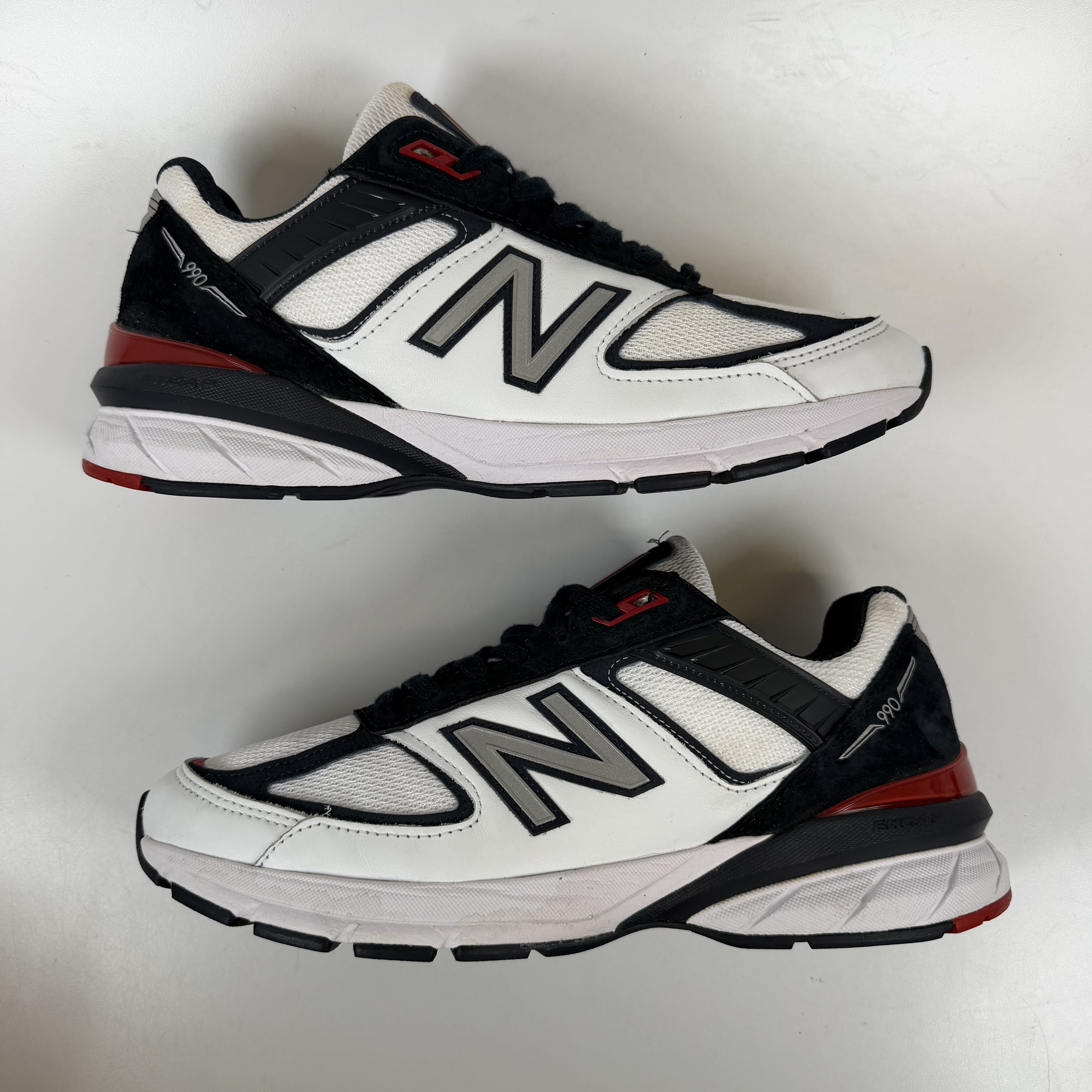 SP13875 New Balance 990v5 Carbon Team Red