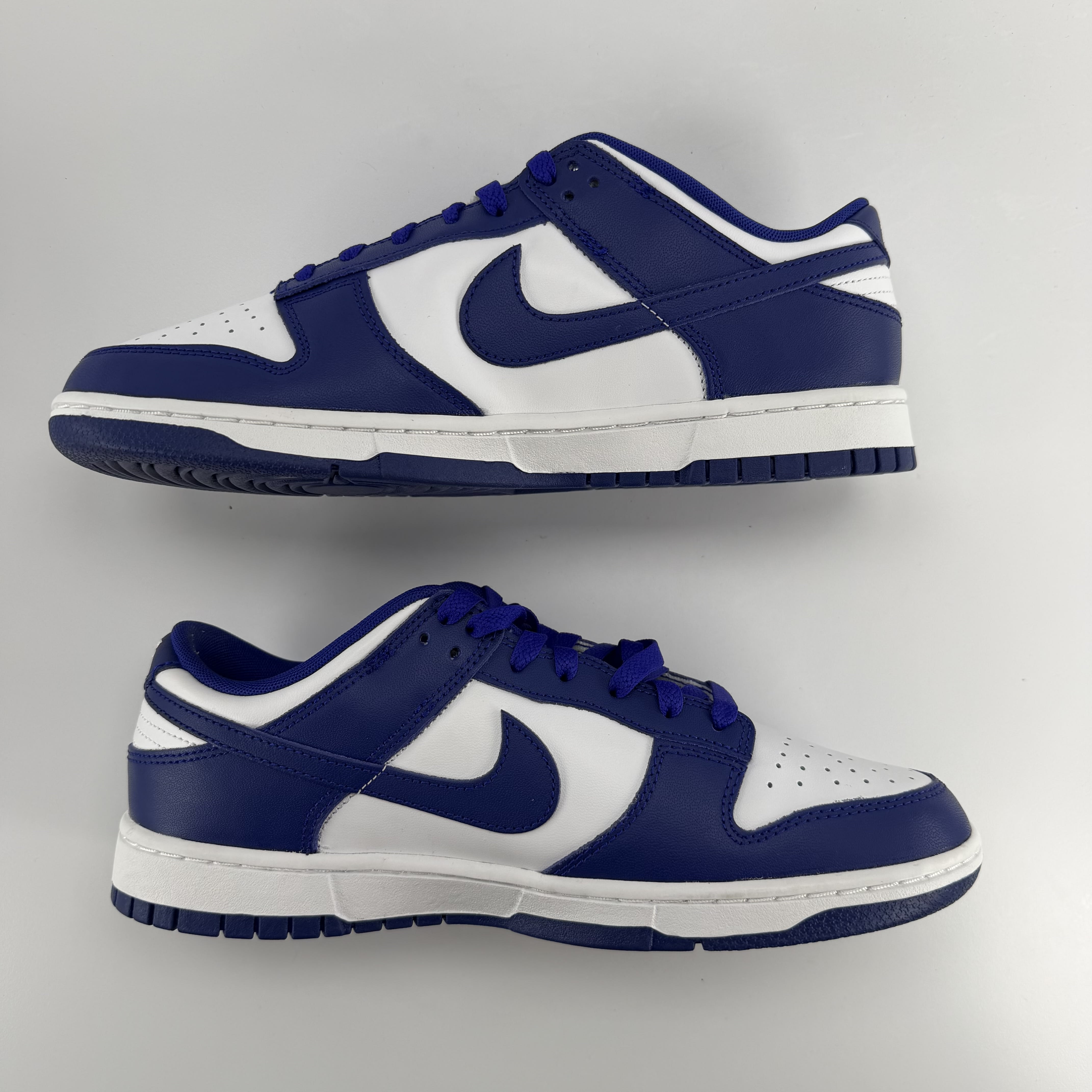 267117 Nike Dunk Low Concord